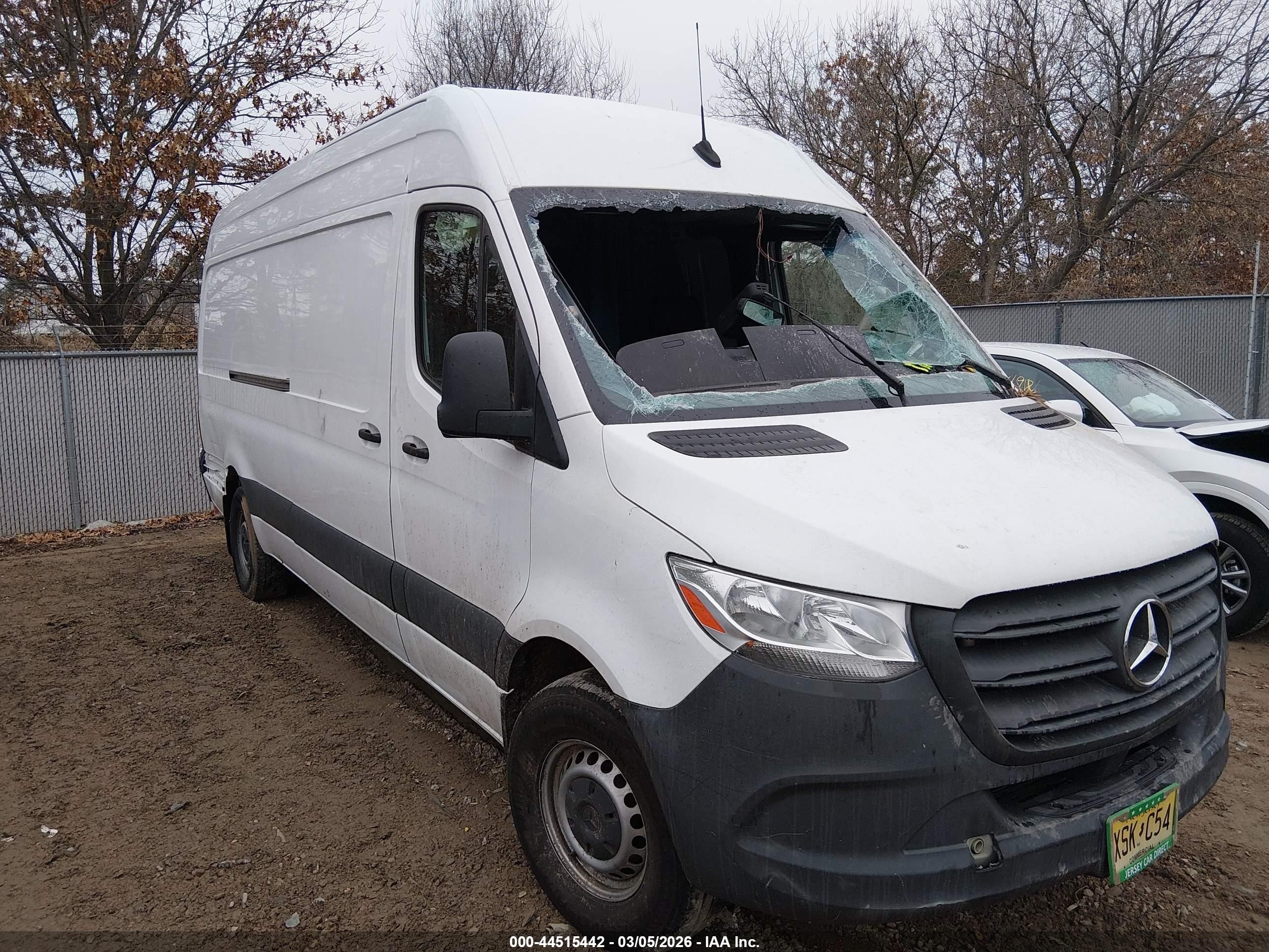 2022 Mercedes-Benz Sprinter Cargo, VIN W1Y40CHY2NT112300 — All over