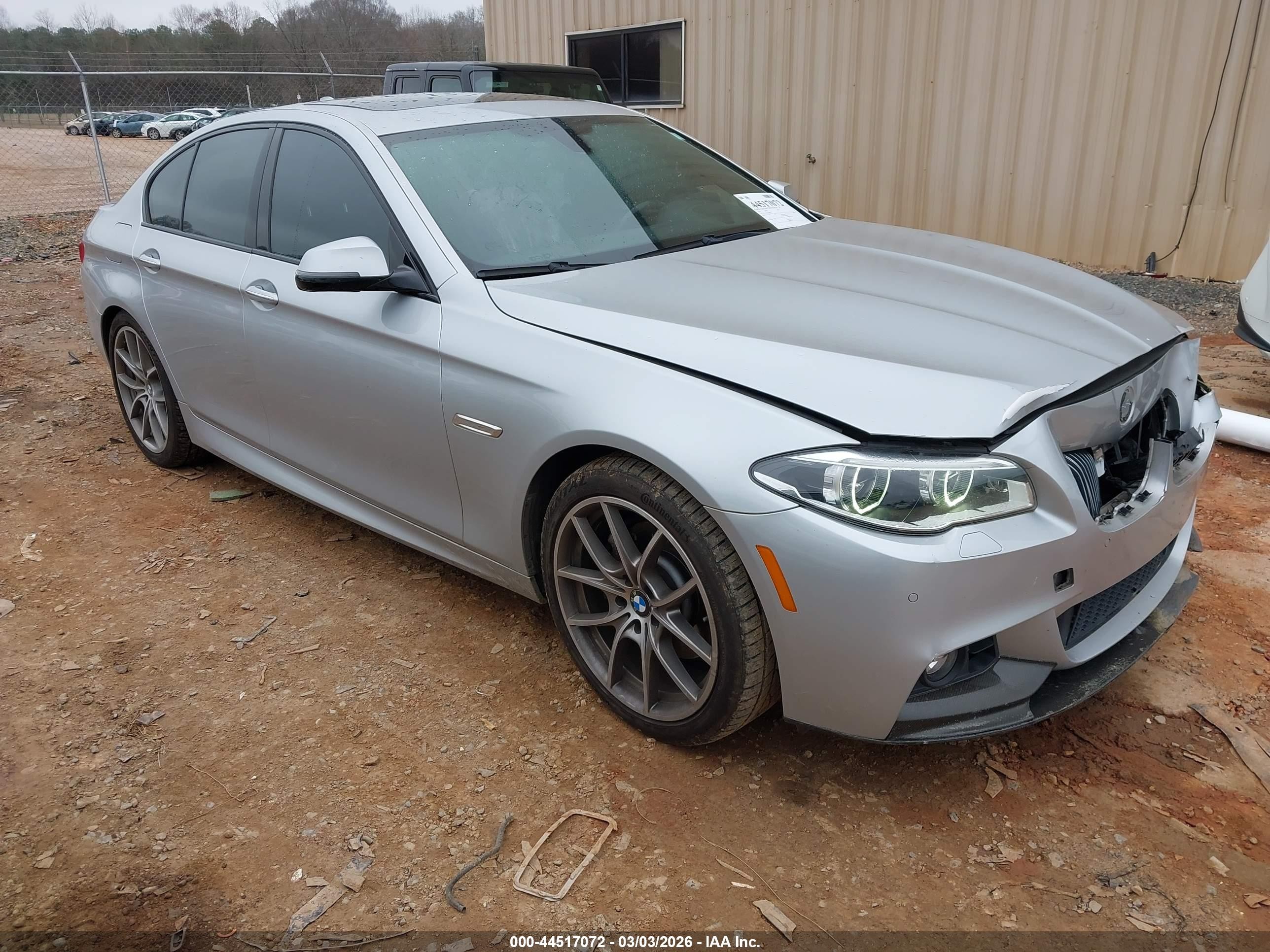 2014 BMW 5 Series 535d, VIN WBAXA5C55ED001772 — Front end