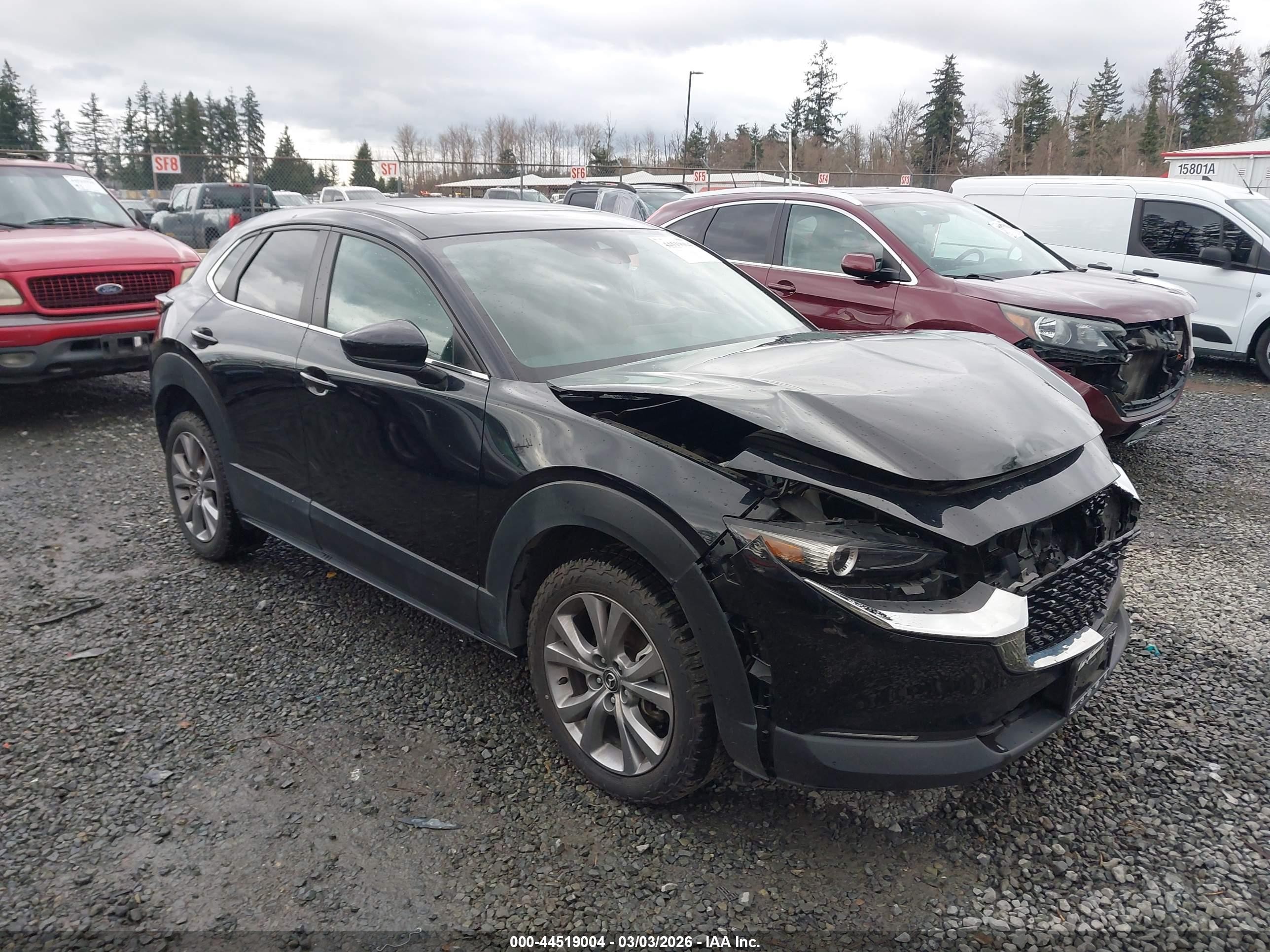 2021 Mazda CX-30 Preferred, VIN 3MVDMBCL8MM224450 — Front end