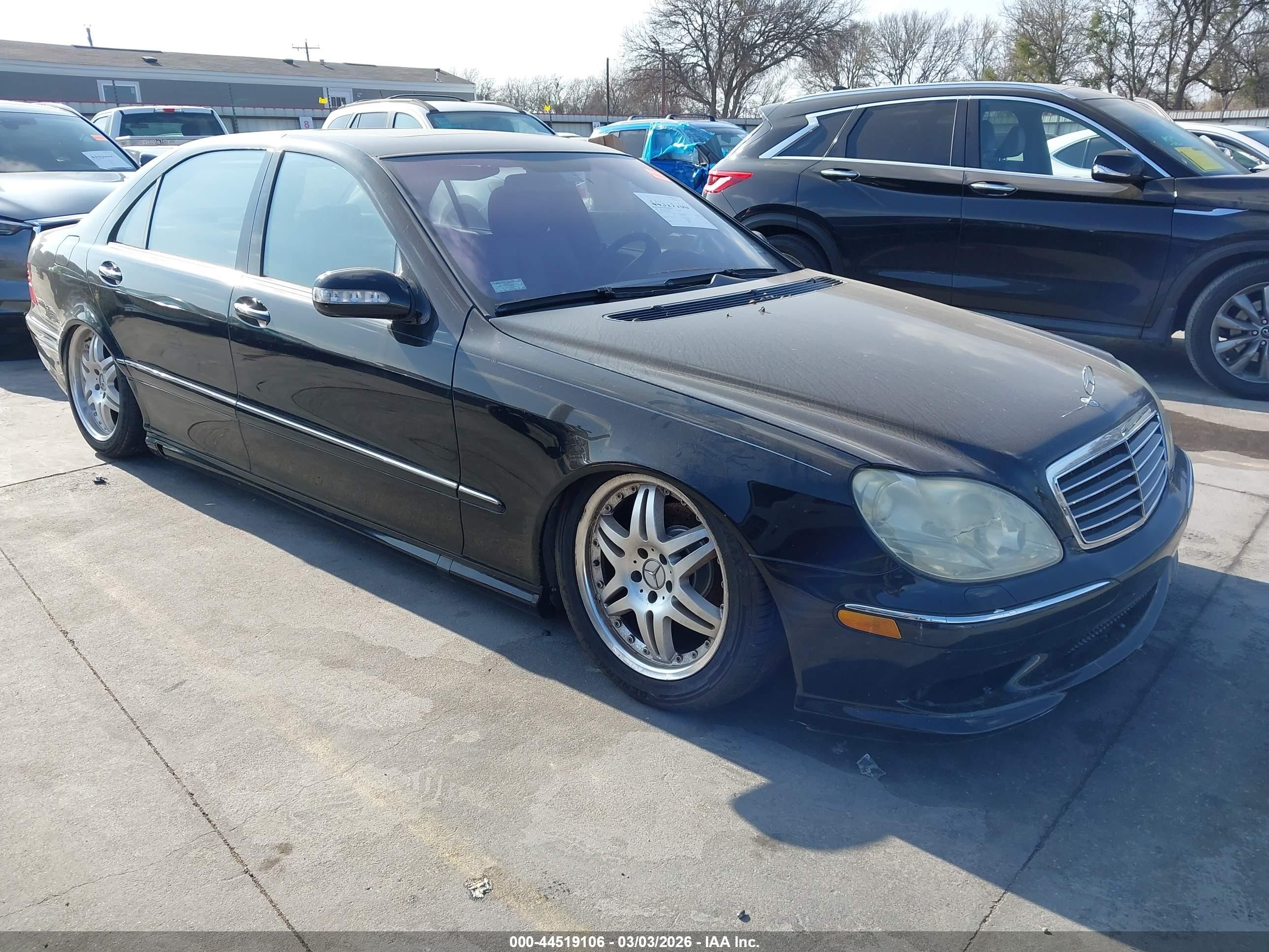 2003 Mercedes-Benz S 430, VIN WDBNG70JX3A374972 — Rear end