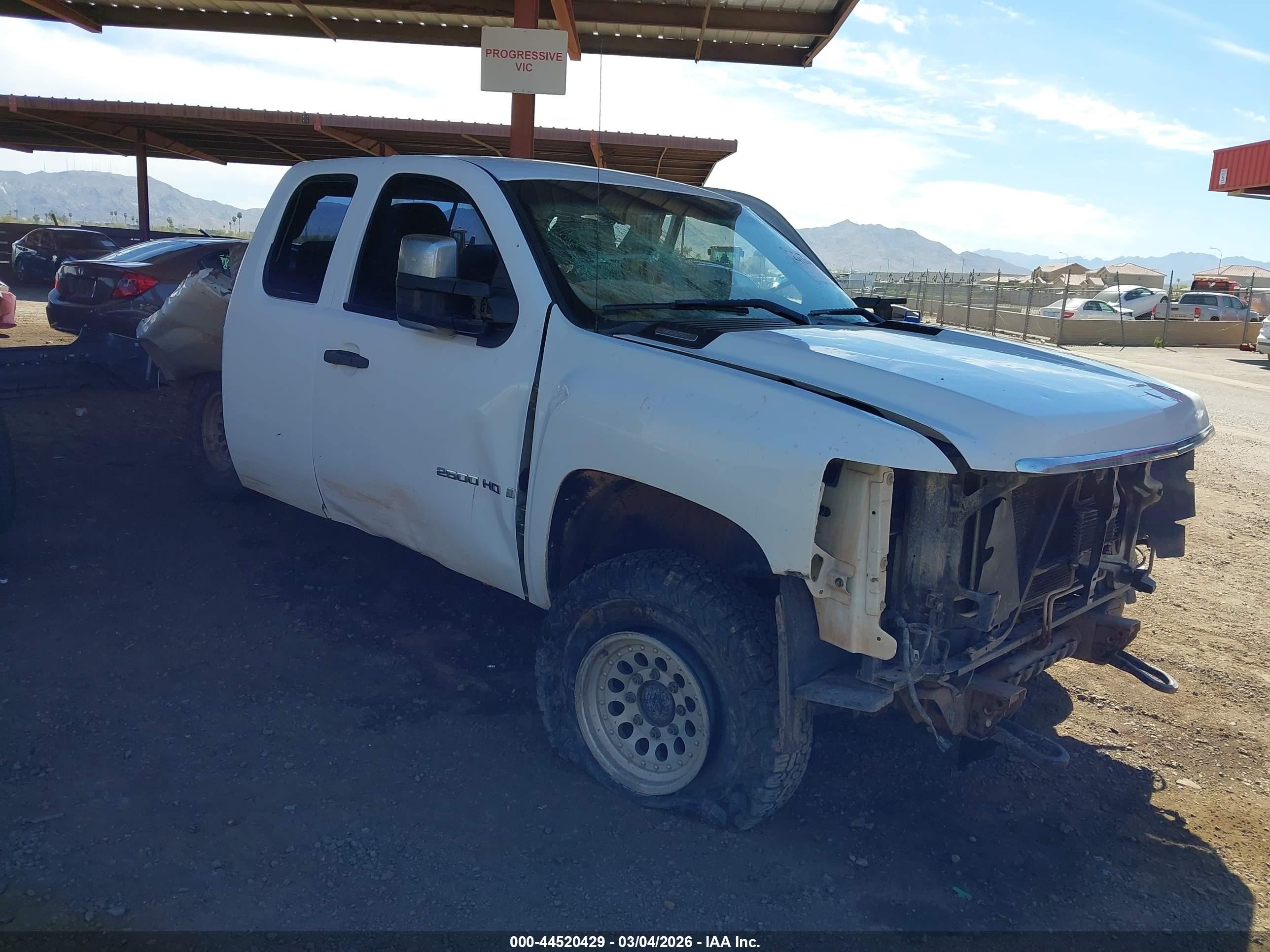 2008 Chevrolet Silverado 2500HD Work Truck, VIN 1GCHK29KX8E211735 — По всему кузову