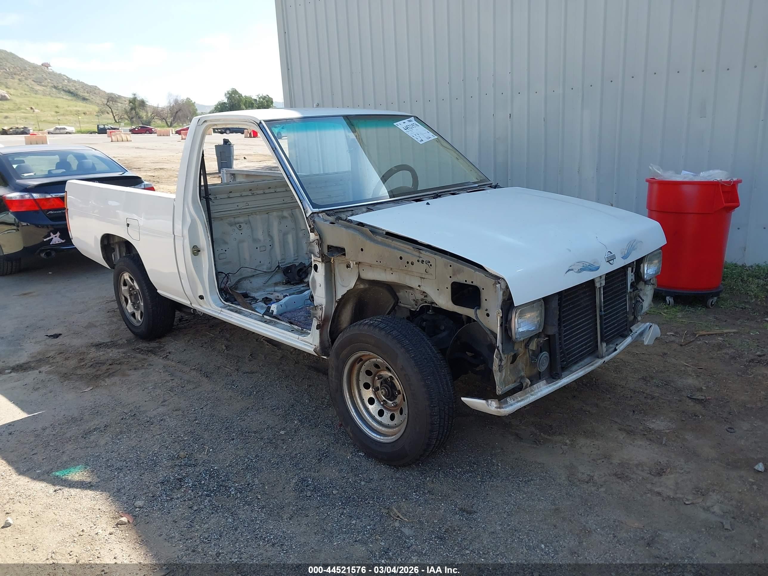 1994 Nissan Frontier, VIN 1N6SD11SXRC394313 — Stripped