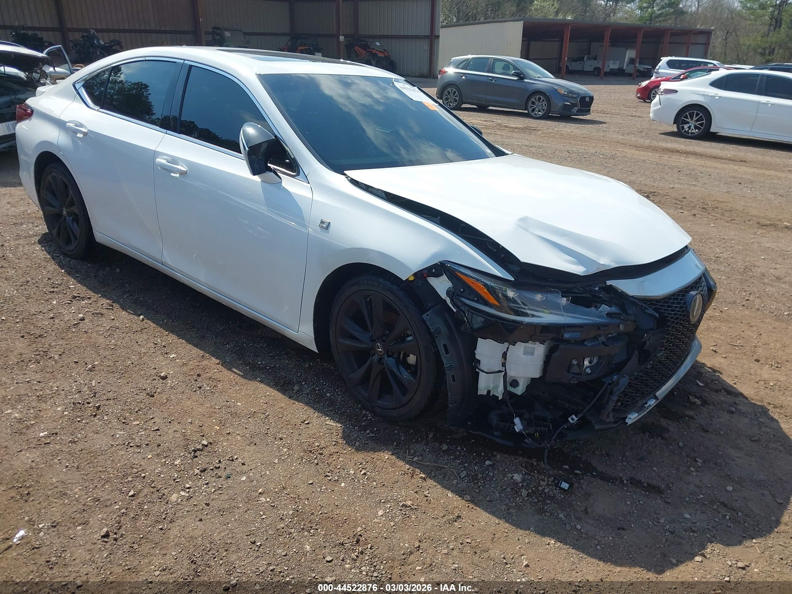 2022 Lexus ES 350 F Sport, VIN 58AGZ1B18NU138406 — Front end