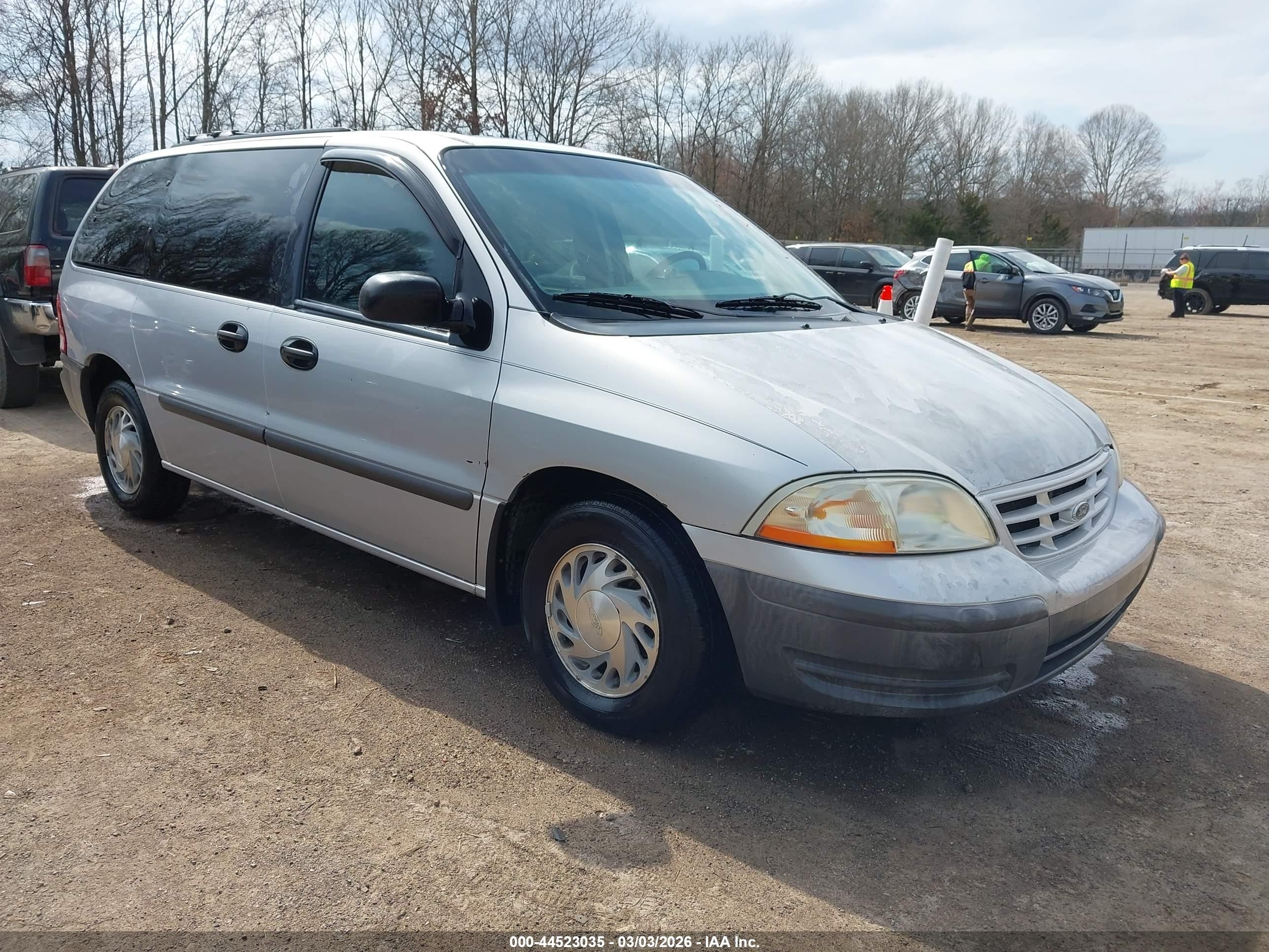 2000 Ford Windstar LX, VIN 2FMZA5141YBB52474 — Side