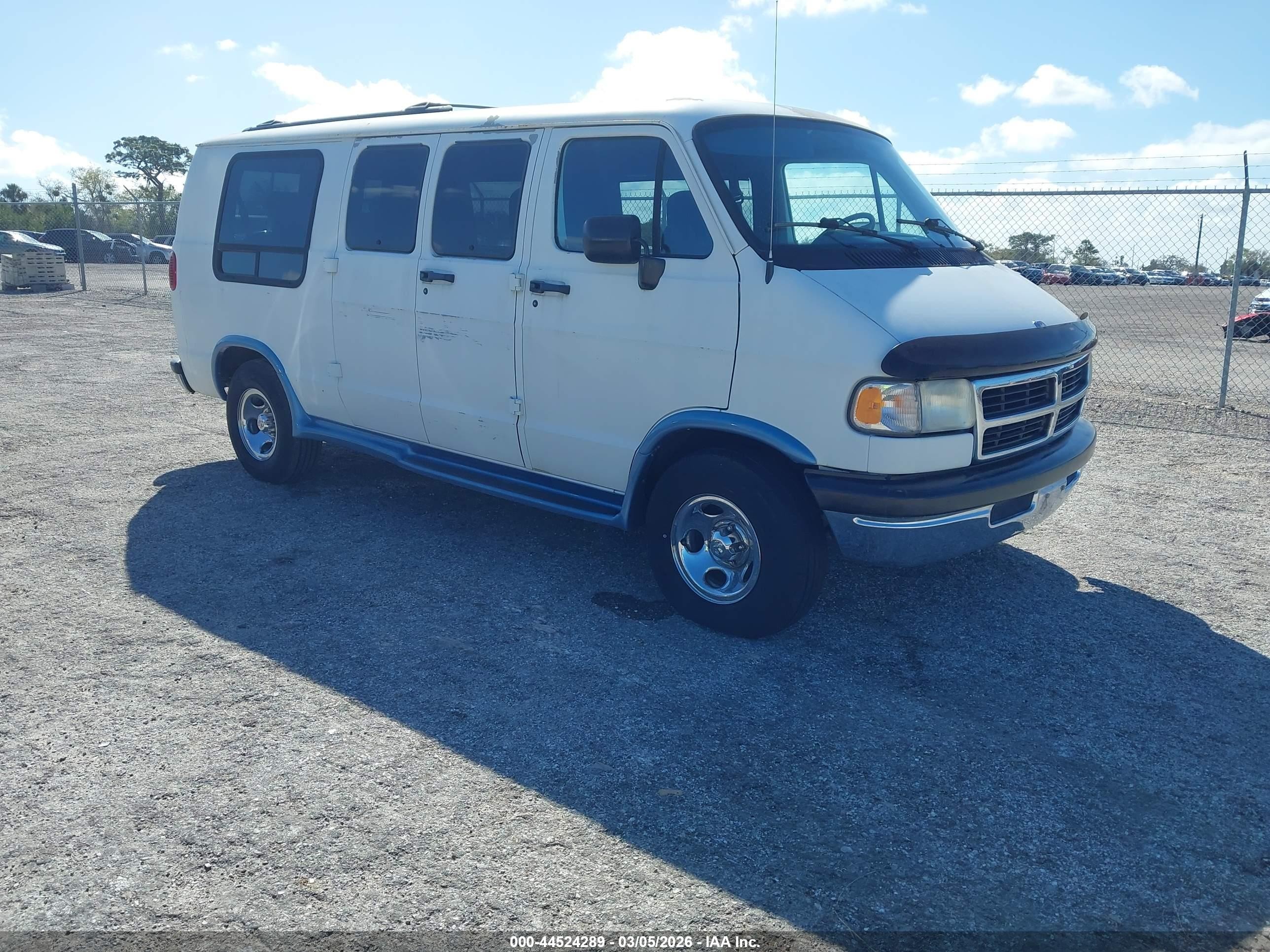 1997 Dodge Cargo, VIN 2B6HB21YXVK600130 — Normal wear