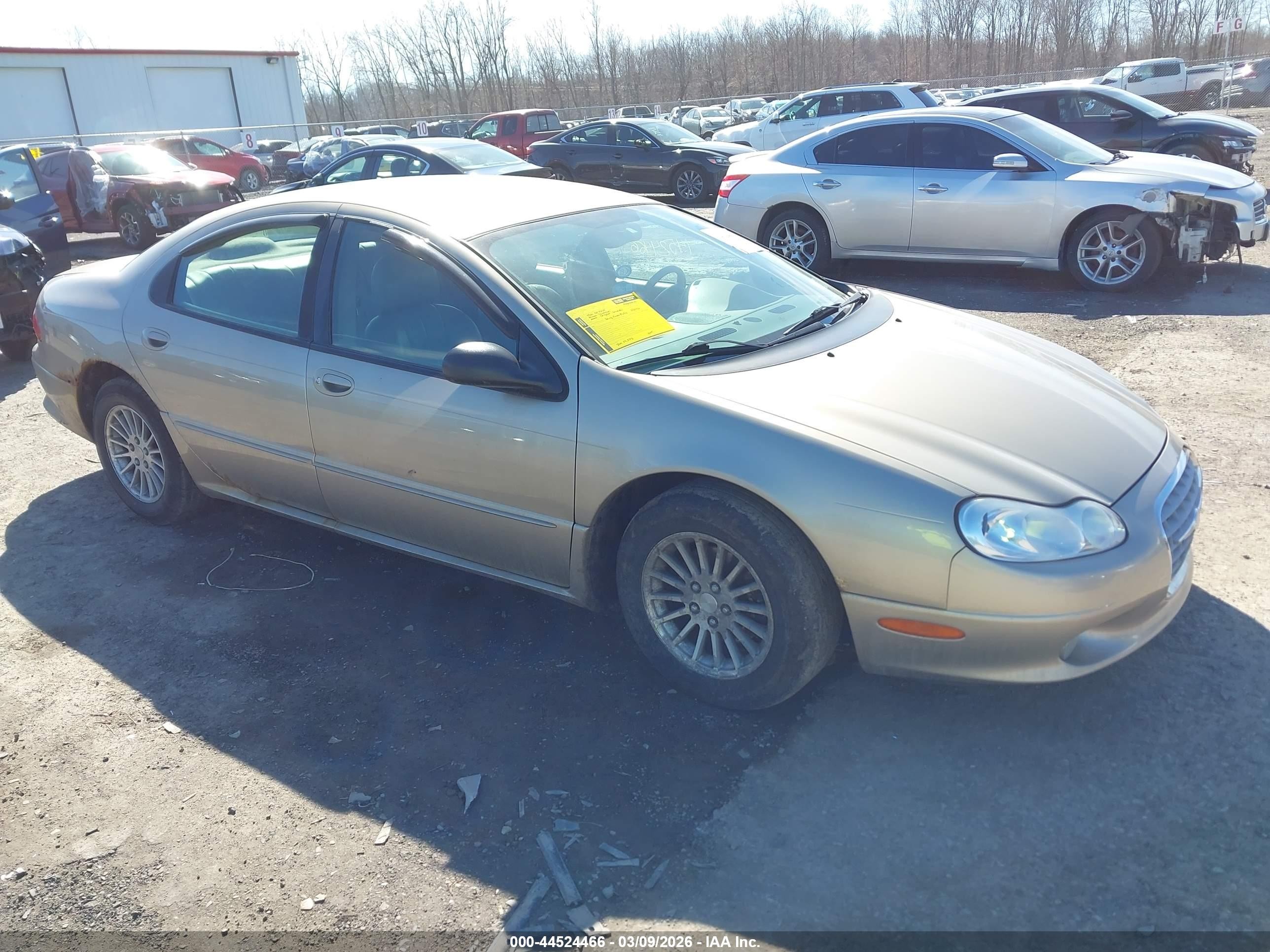 2002 Chrysler Concorde LXi, VIN 2C3HD36M32H215278 — Front end