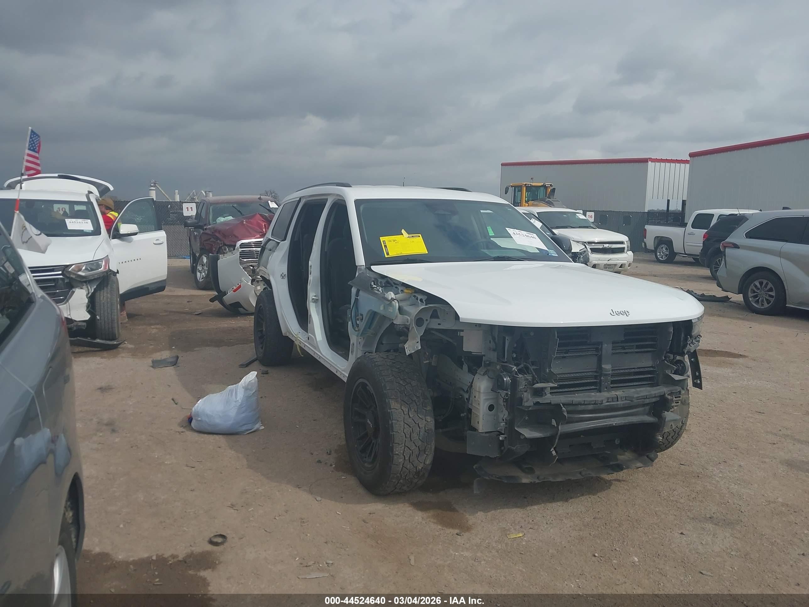 2023 Jeep Grand Cherokee Altitude, VIN 1C4RJKAG0P8739134 — All over