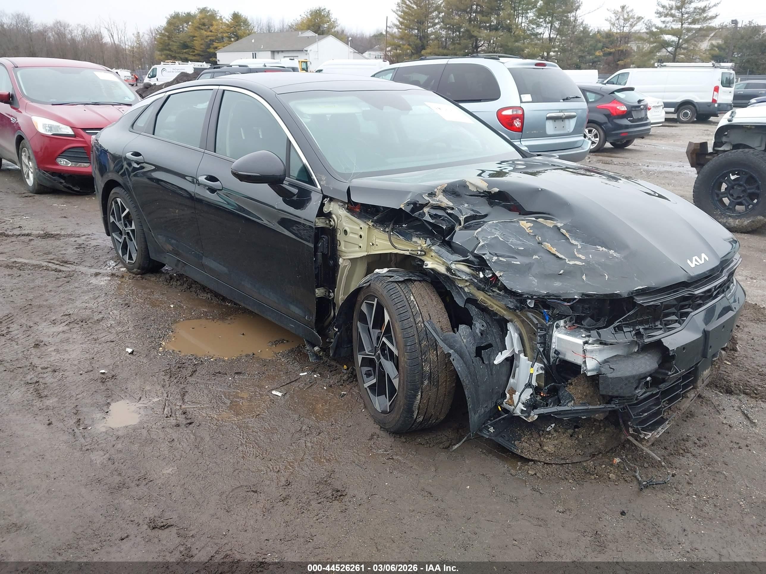 2025 Kia K5 EX, VIN KNAG34J74S5269534 — Front end
