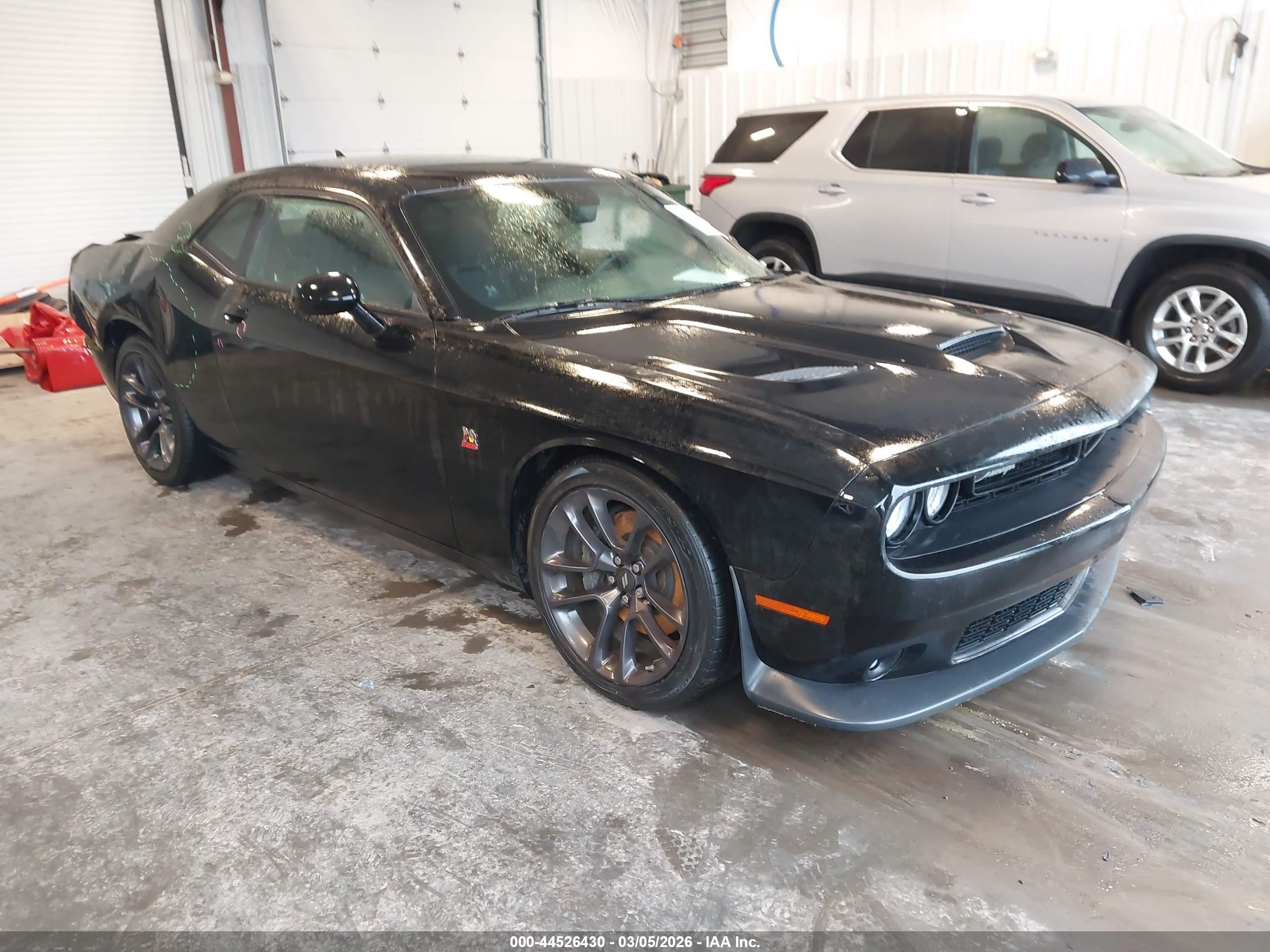 2022 Dodge Challenger R/T Scat Pack, VIN 2C3CDZFJ5NH188530 — Зад