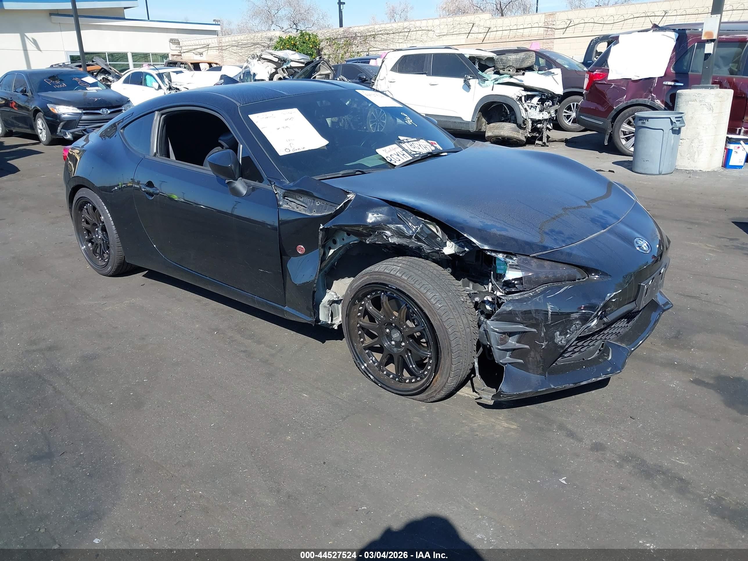2018 Toyota 86 GT, VIN JF1ZNAE18J8701913 — Front end