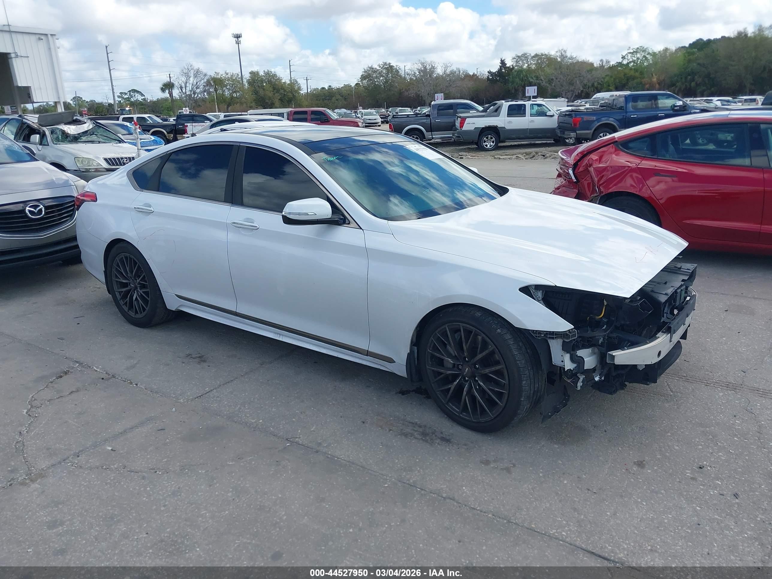 2019 Genesis G80 3.8L, VIN KMHGN4JE7KU291928 — Front end