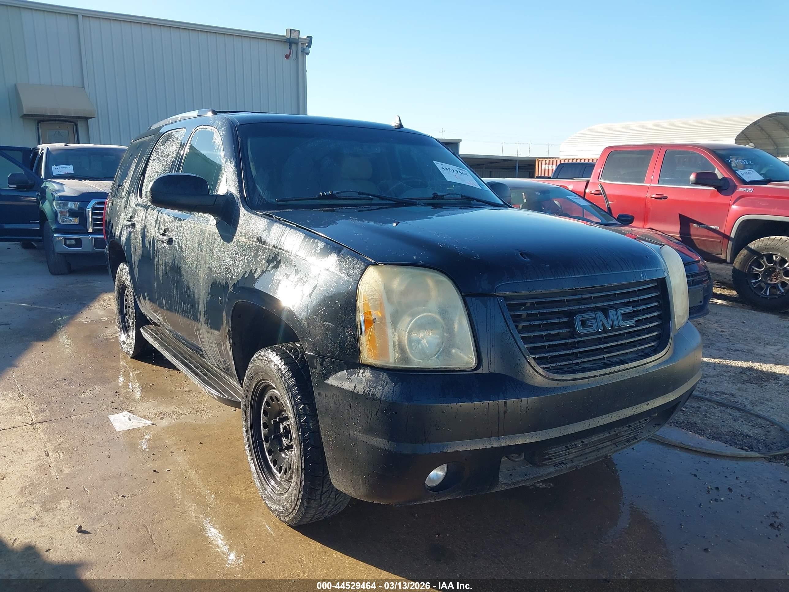 2007 GMC Yukon SLT, VIN 1GKFC13077R108967 — All over