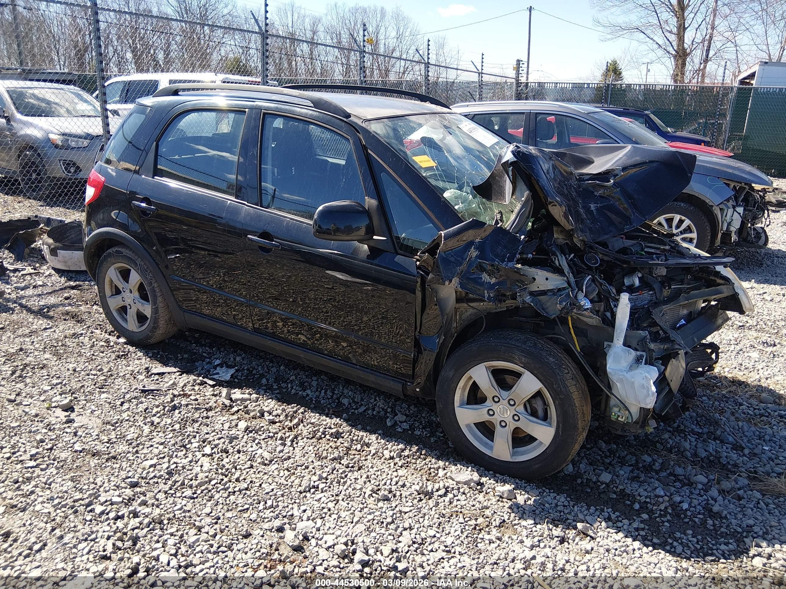2012 Suzuki SX4 Crossover, VIN JS2YB5A35C6303284 — Front end