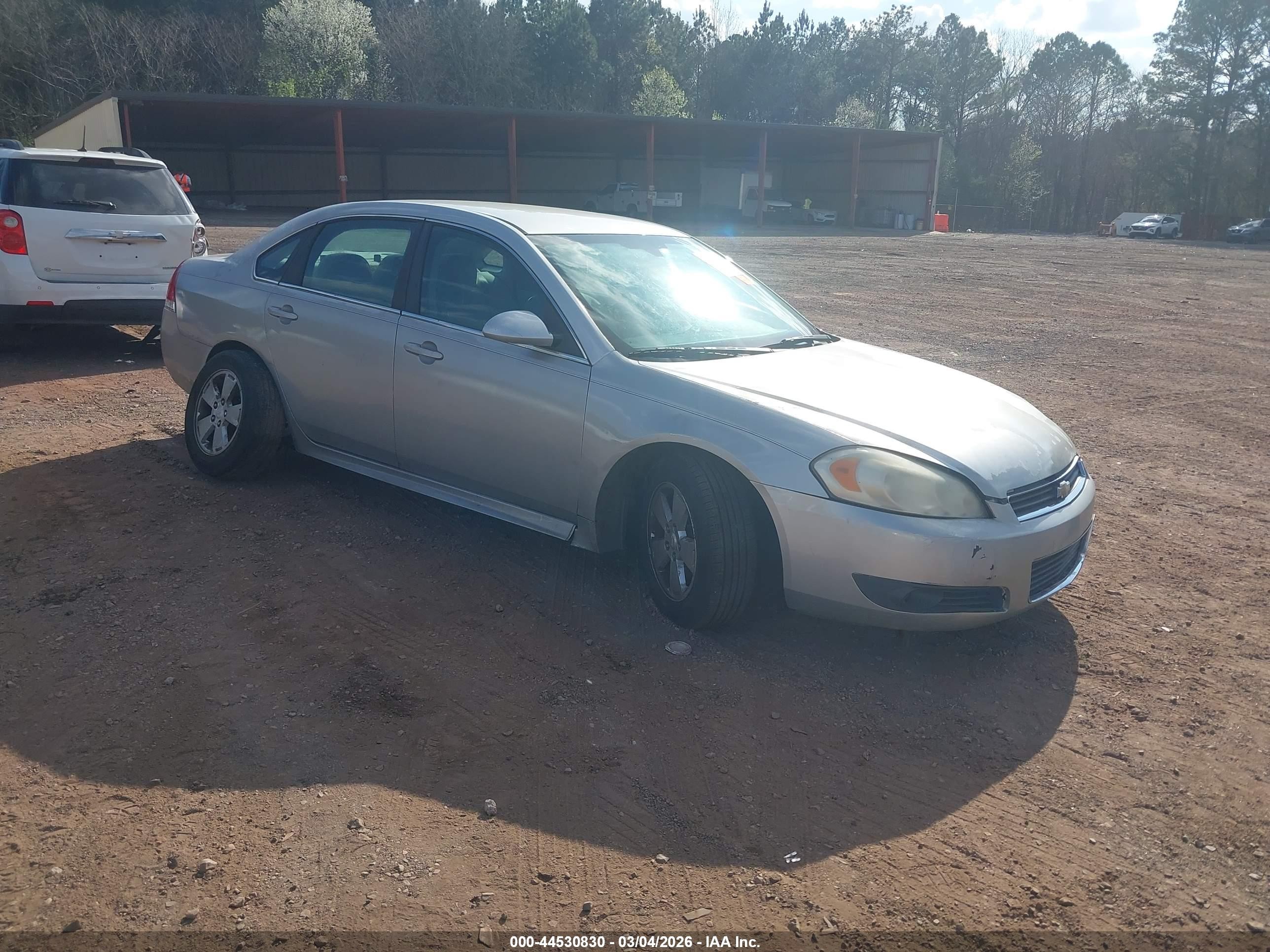 2010 Chevrolet Impala LT, VIN 2G1WB5EK2A1149780 — Front end