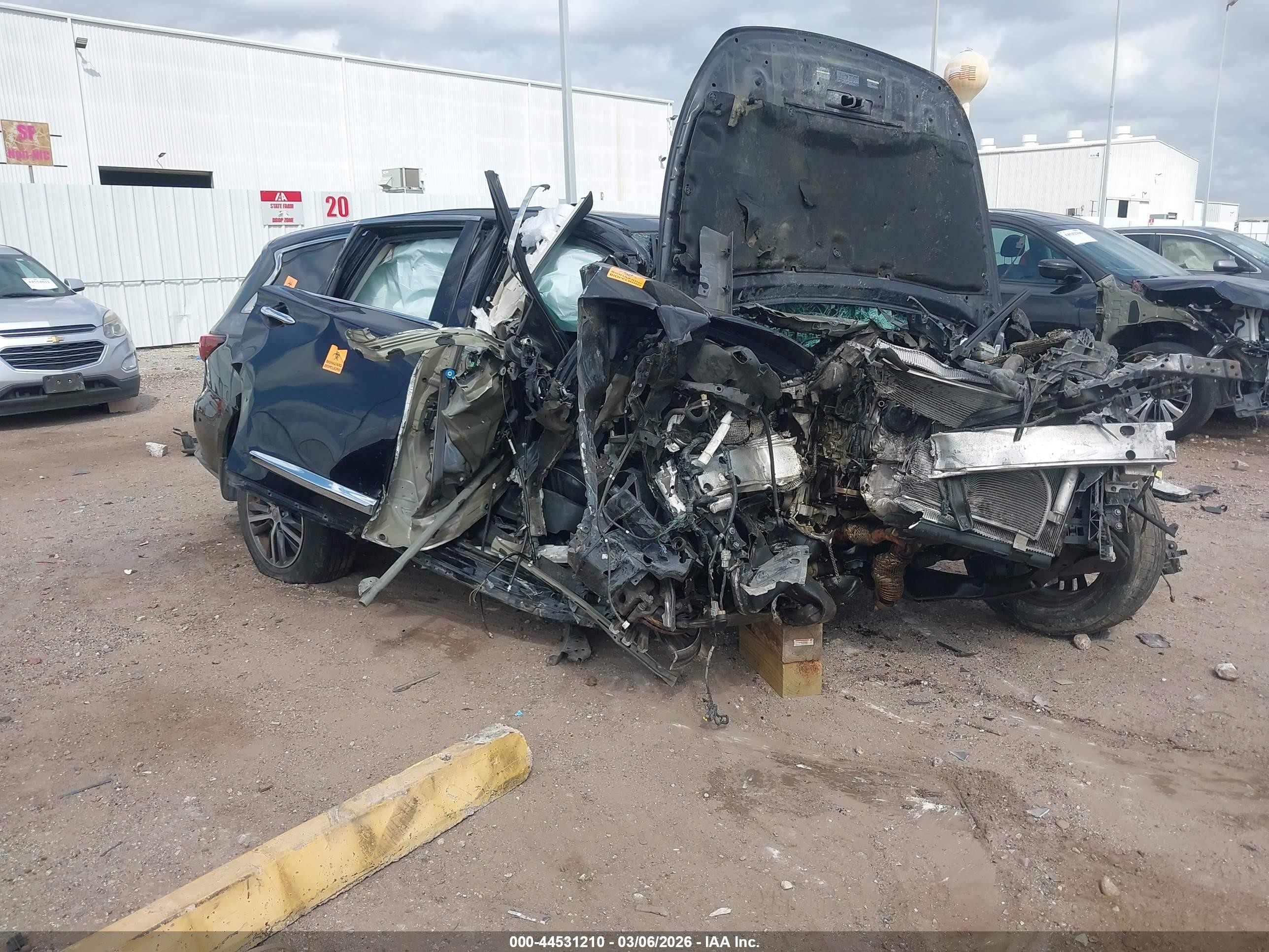 2018 Infiniti QX60, VIN 5N1DL0MN6JC512260 — Biohazard / chemical