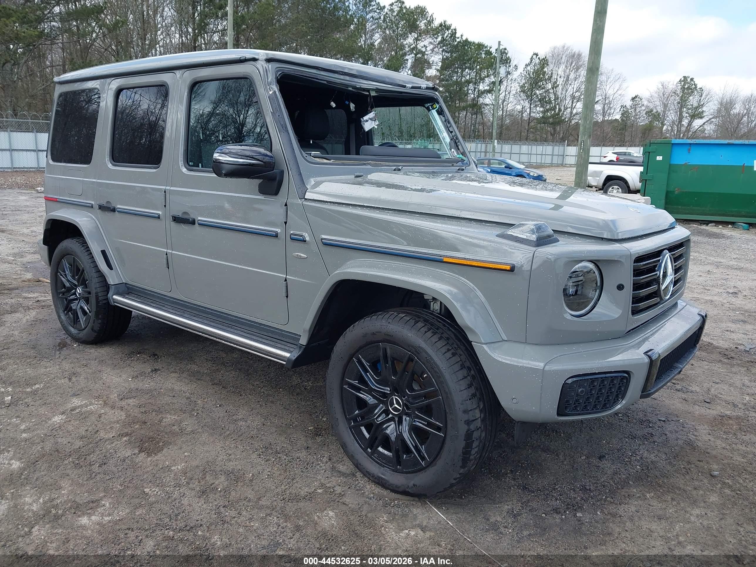 2025 Mercedes-Benz G G 580e, VIN W1NWM0AB1SX035499 — Roof