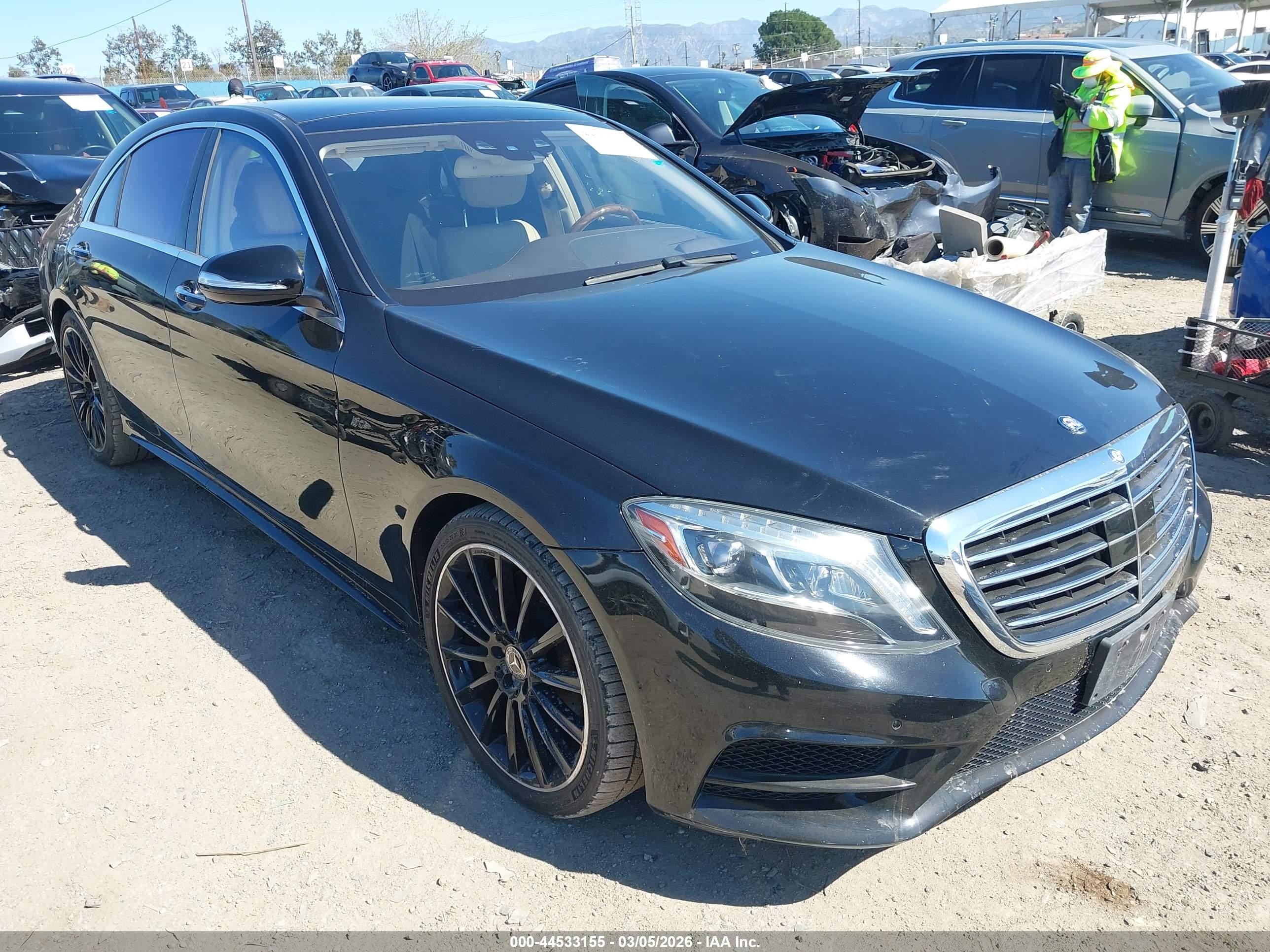 2015 Mercedes-Benz S 550, VIN WDDUG8CB2FA147082 — Auction photo