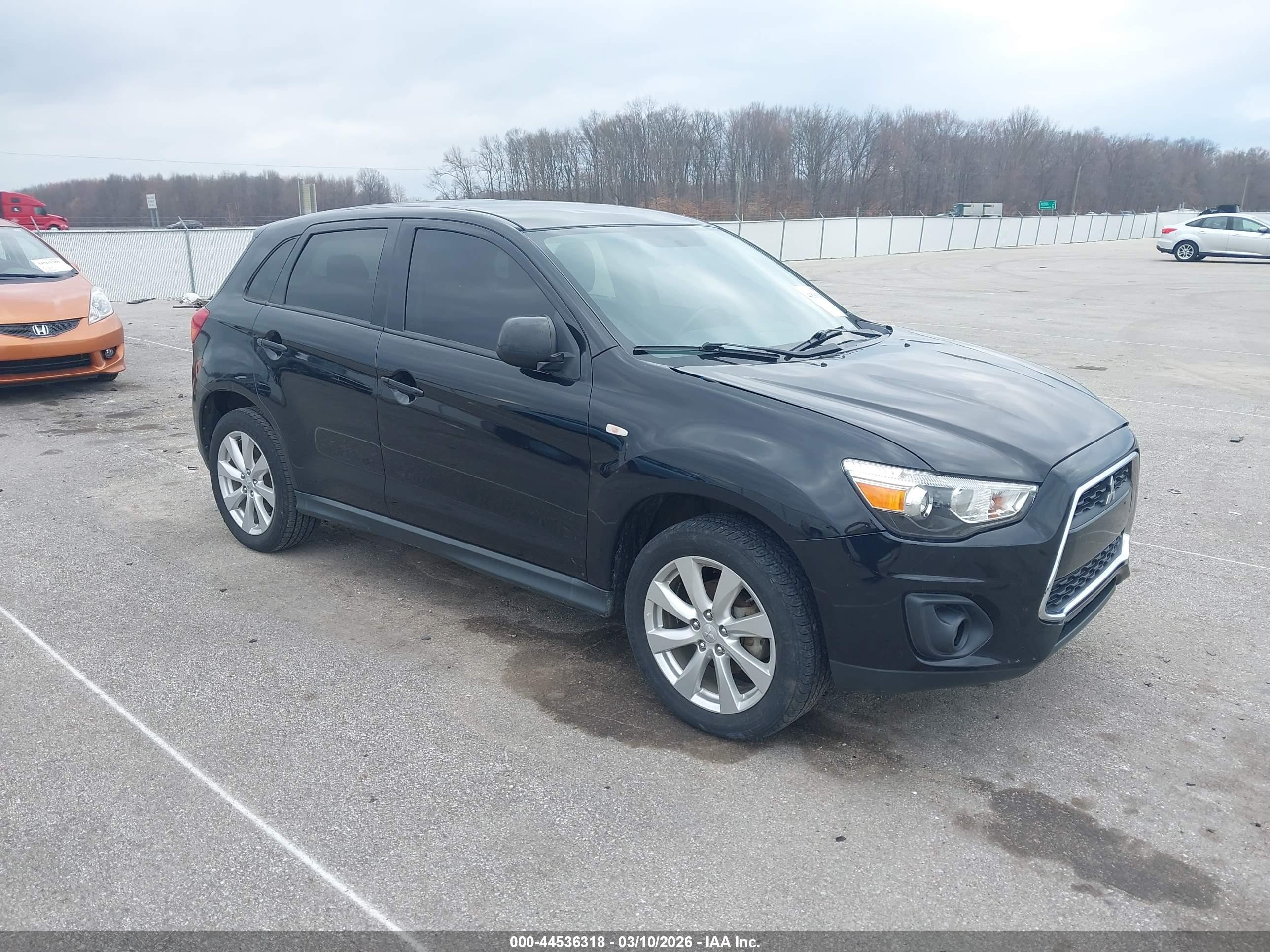 2013 Mitsubishi Outlander ES, VIN 4A4AR3AU3DE005112 — По всему кузову