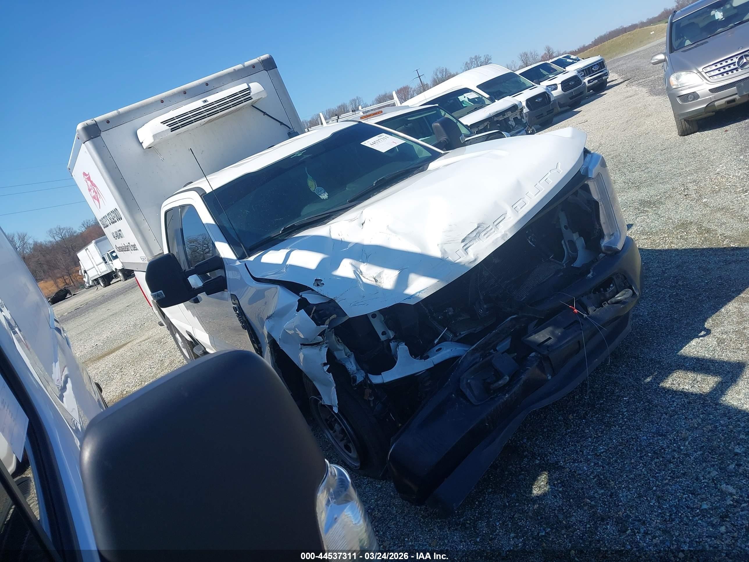 2023 Ford F-250, VIN 1FT8X2AA3PEC21171 — Перед