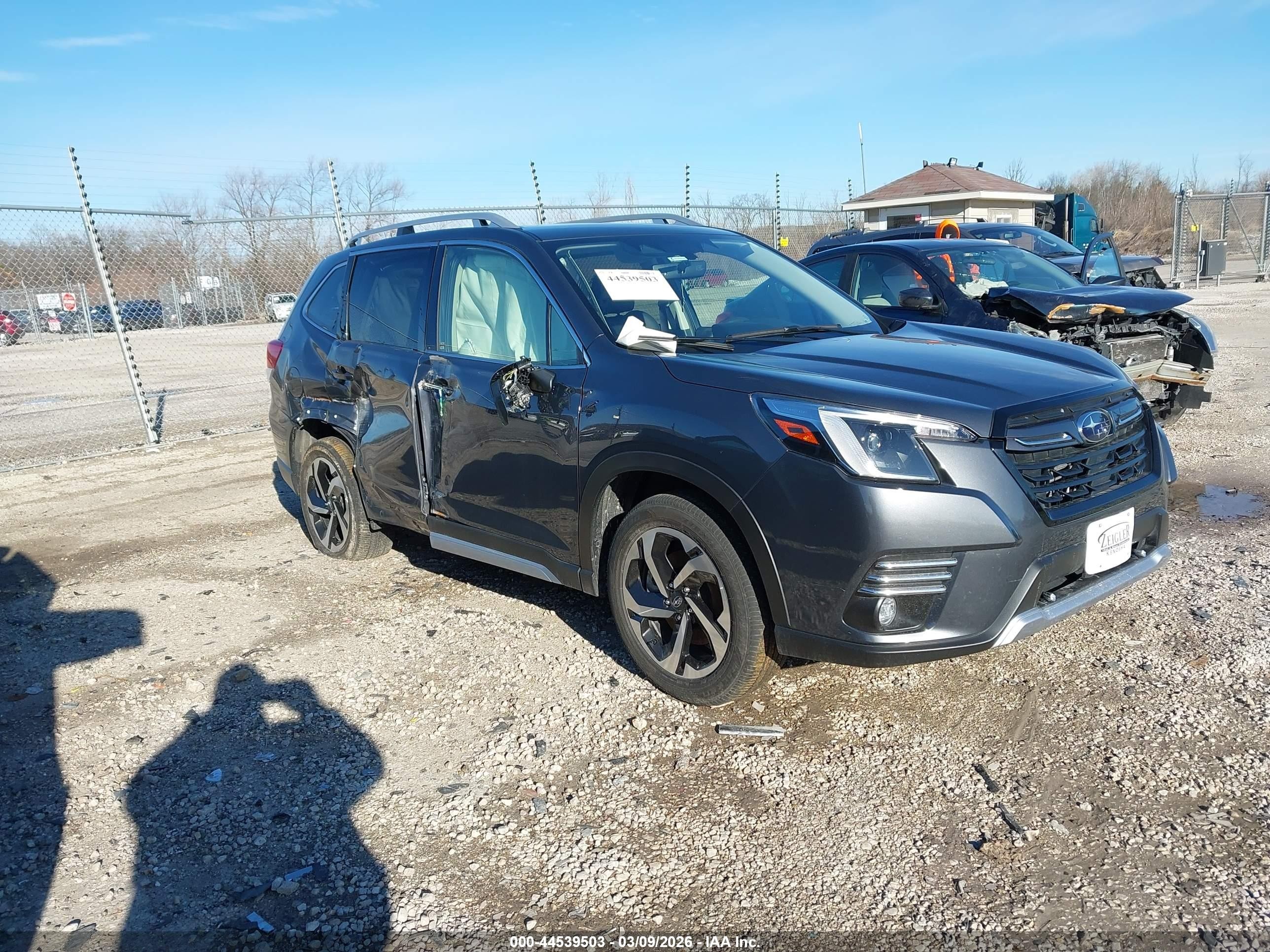 2024 Subaru Forester Touring, VIN JF2SKAMC6RH508969 — Storm