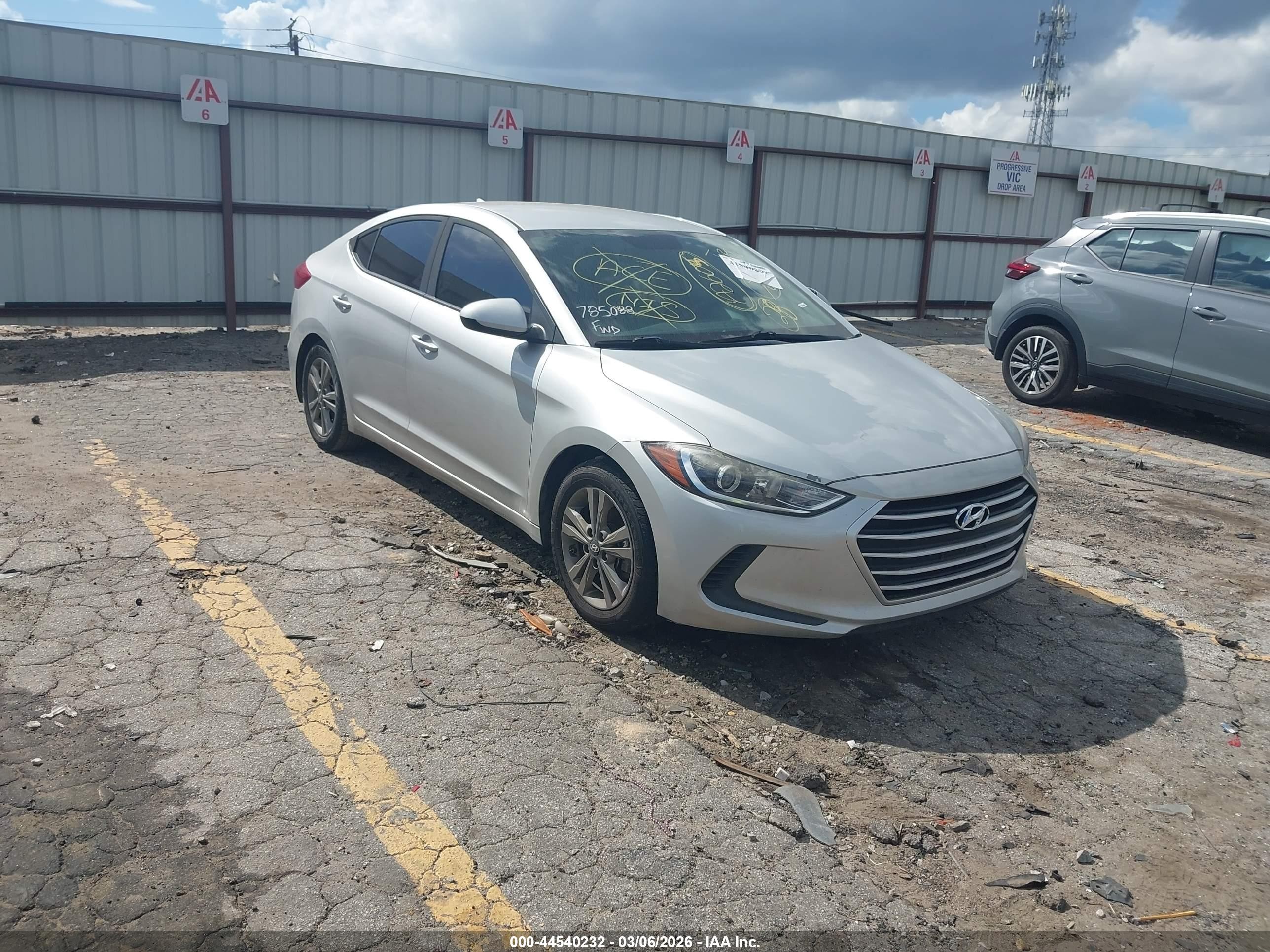 2018 Hyundai Elantra SEL, VIN 5NPD84LF6JH306948 — Theft recovery