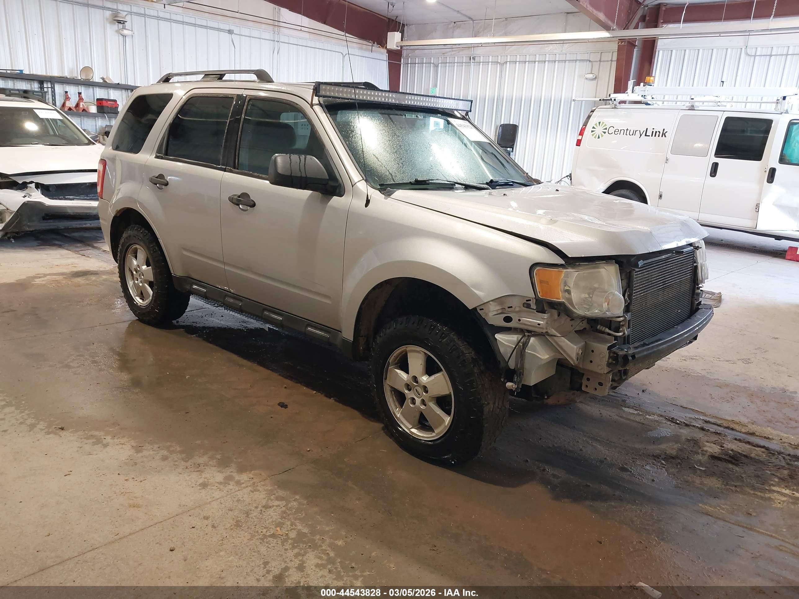 2012 Ford Escape XLT, VIN 1FMCU9DG8CKB55882 — Front end
