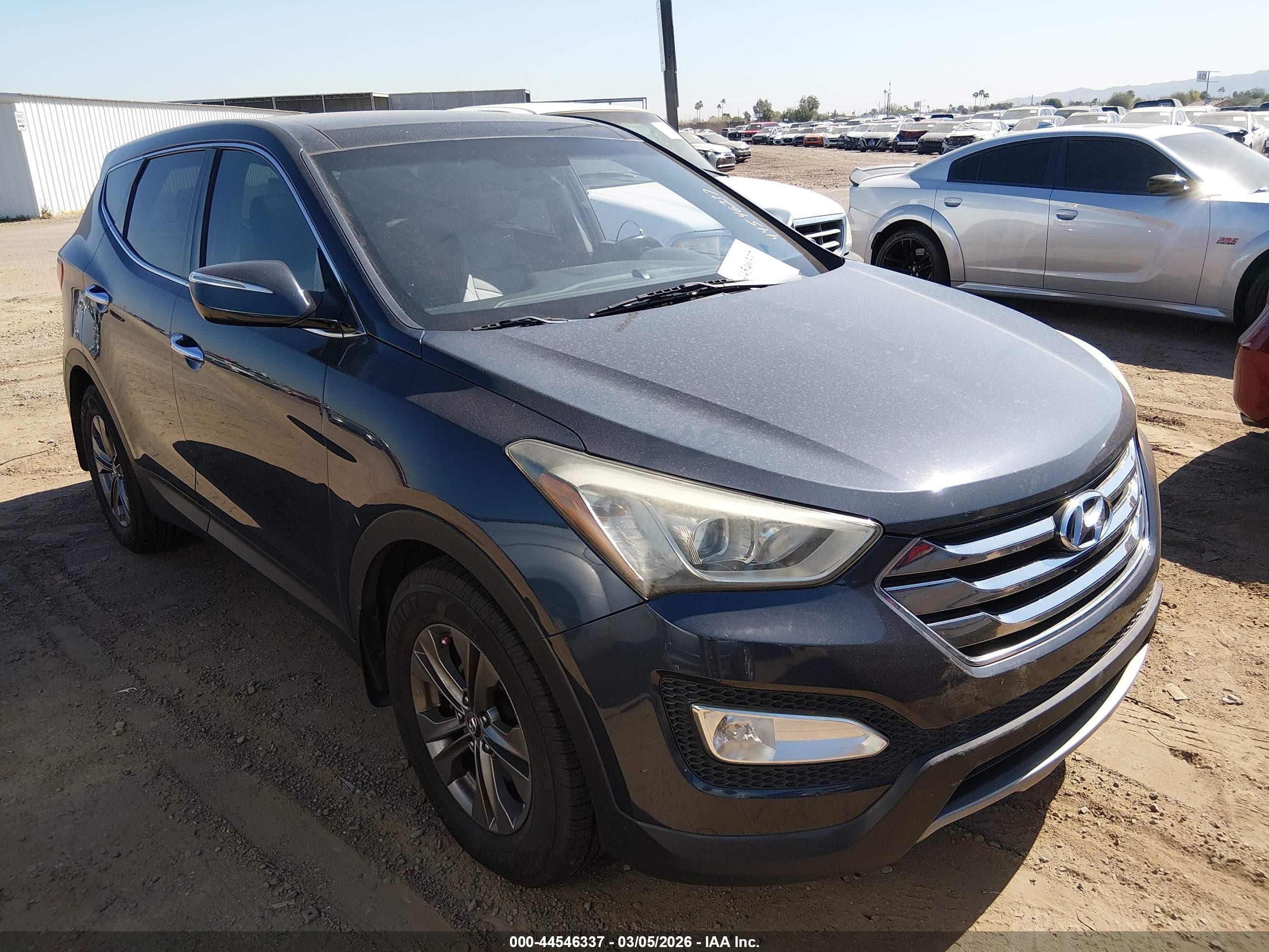2013 Hyundai Santa Fe Sport, VIN 5XYZU3LB9DG042564 — Front end