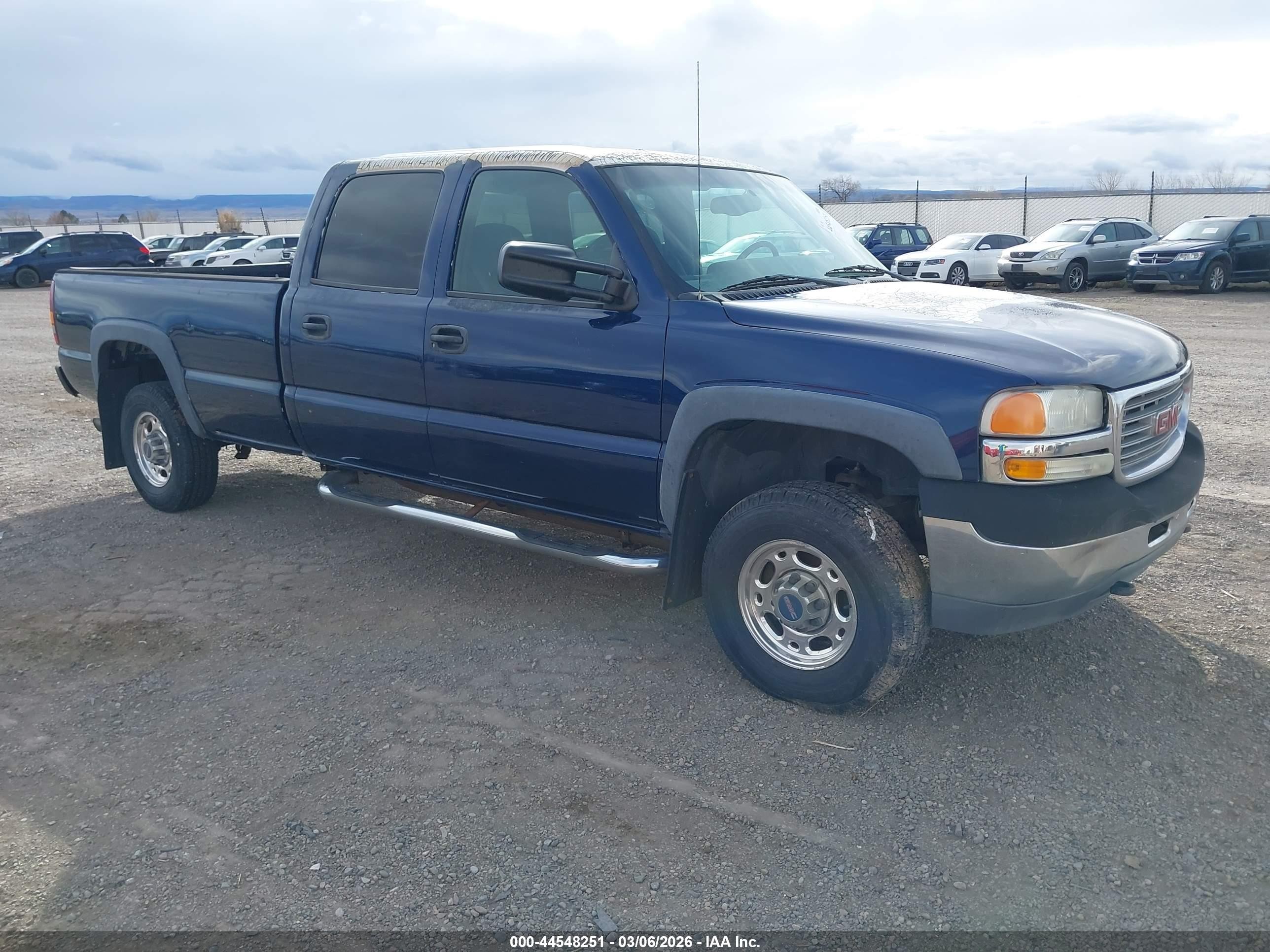 2002 GMC Sierra 2500HD SLE, VIN 1GTHK23102F158139 — Normal wear