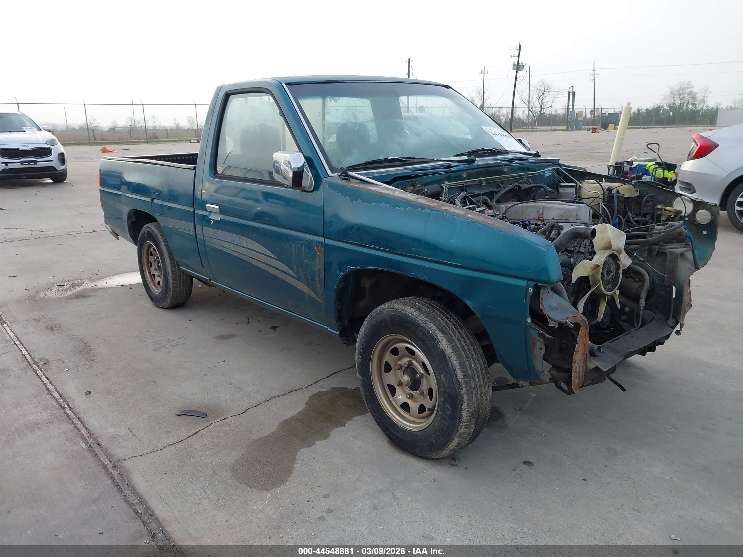 1995 Nissan Frontier, VIN 1N6SD11S4SC472140 — Front end