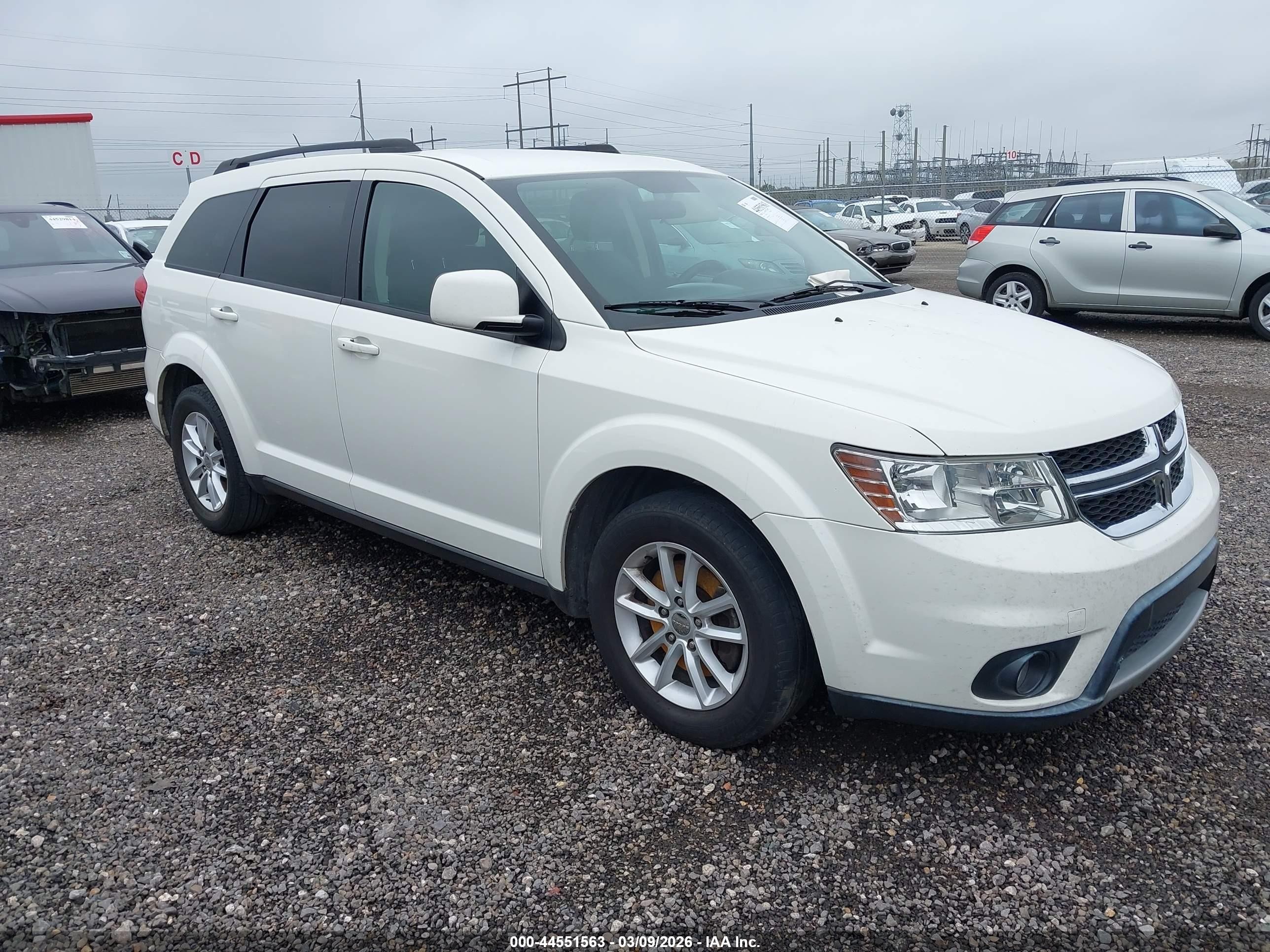 2013 Dodge Journey SXT, VIN 3C4PDCBGXDT695823 — Normal wear