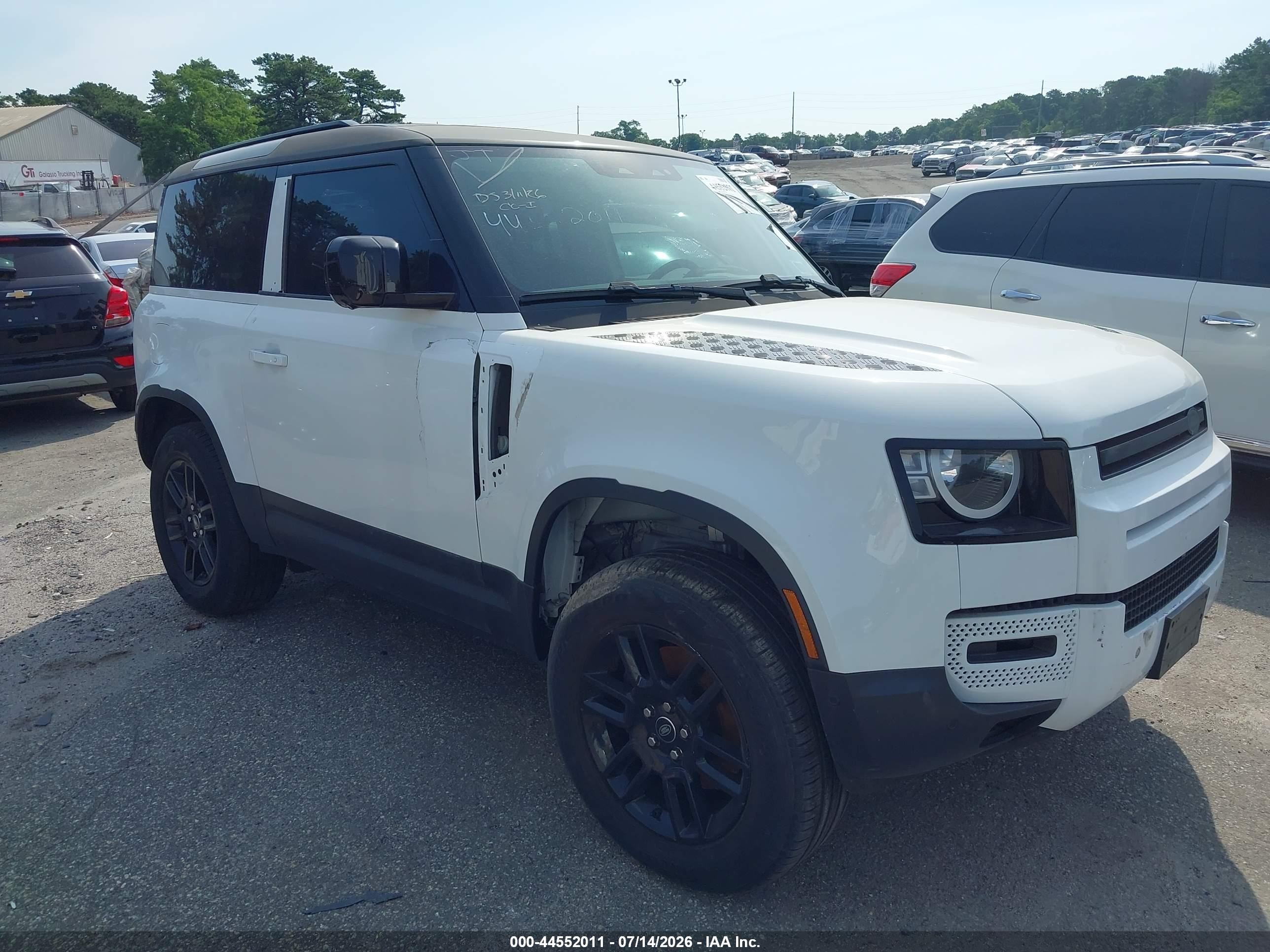 2022 Land Rover Defender, VIN SALEK6RX3N2064184 — Side