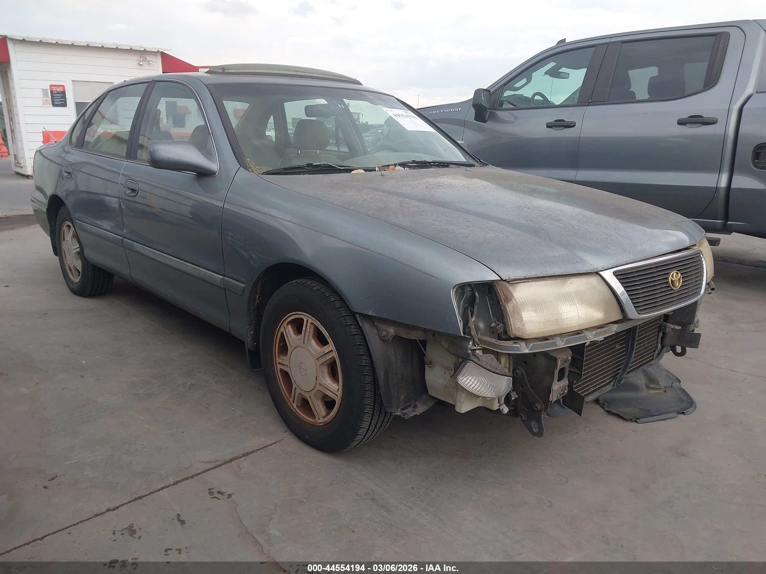 1996 Toyota Avalon XL, VIN 4T1BF12B6TU077086 — Theft recovery