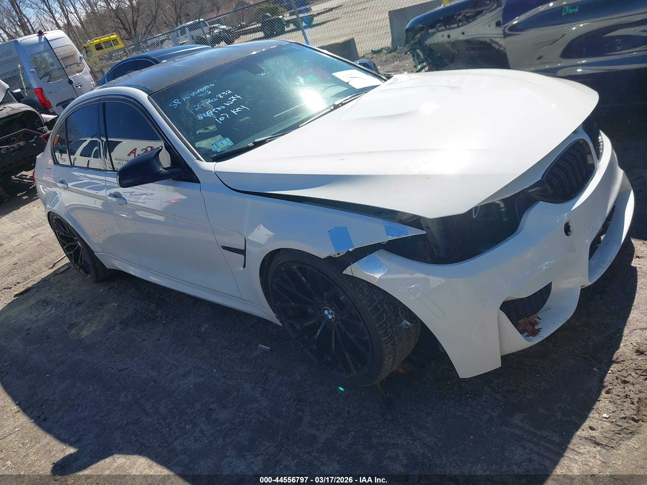 2015 BMW M3, VIN WBS3C9C54FP803077 — Фото с аукциона