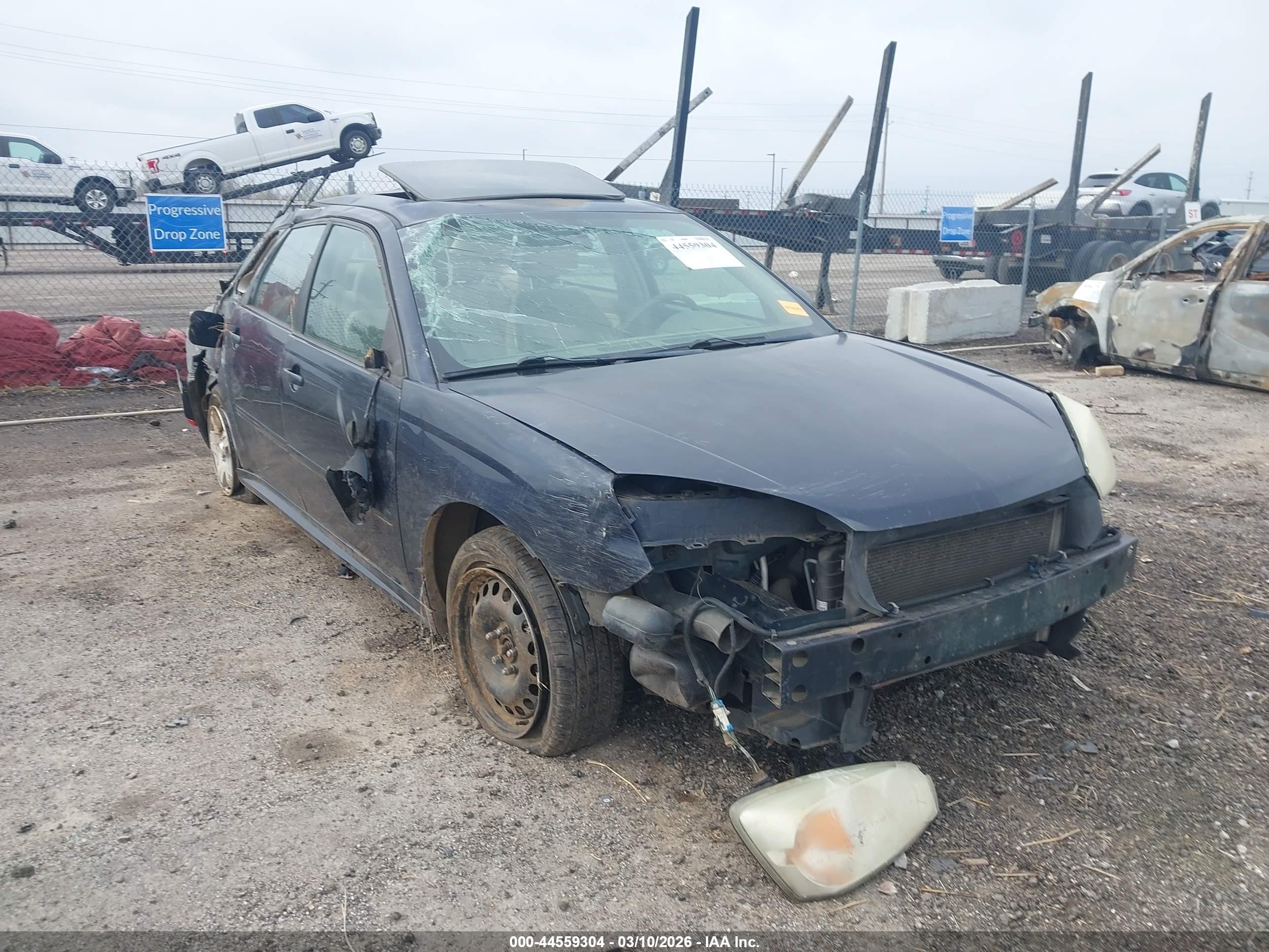 2004 Chevrolet Malibu Maxx LT, VIN 1G1ZU64854F225685 — Rollover