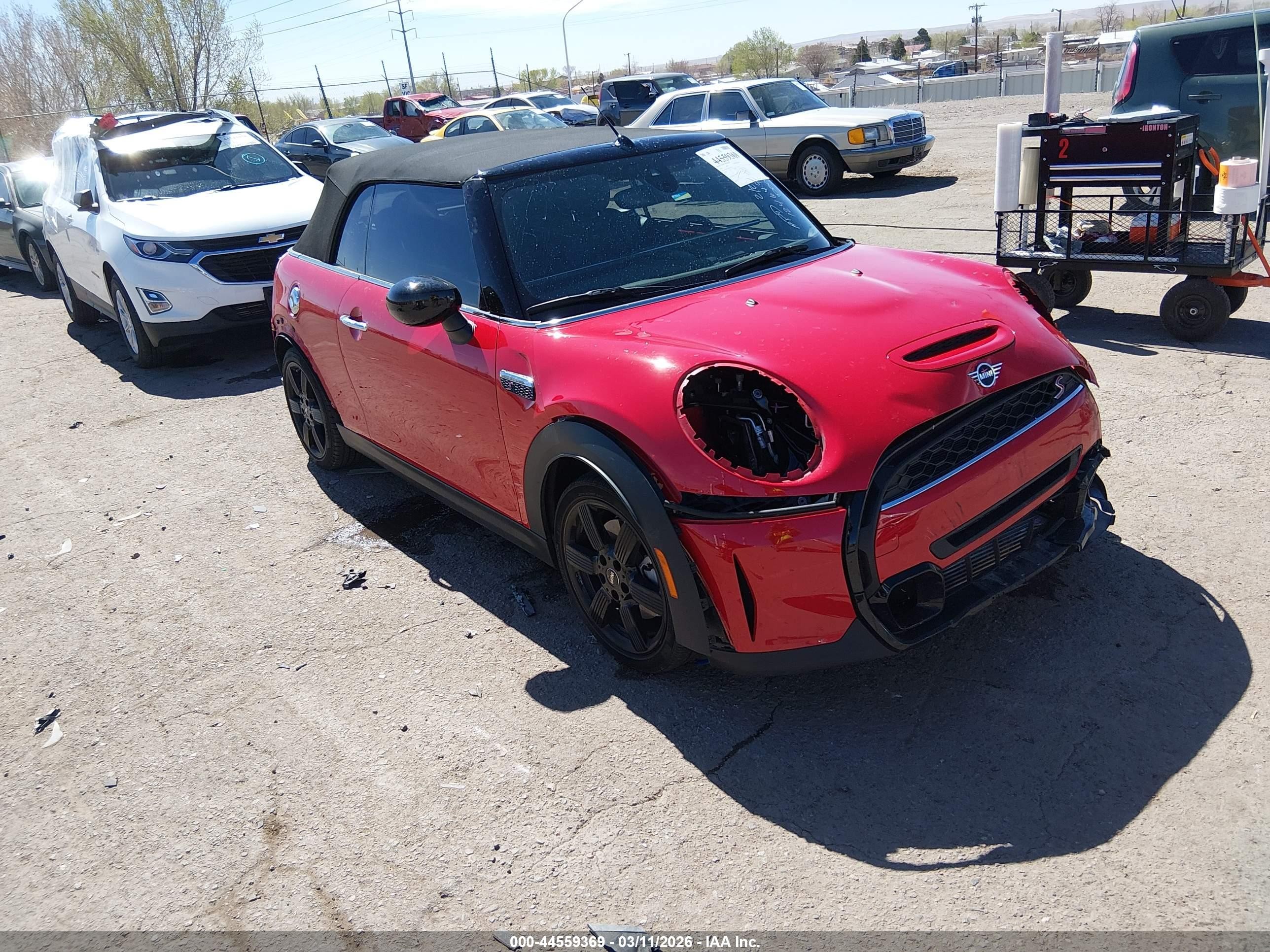 2024 MINI Convertible Cooper S, VIN WMW43DL02R3S11611 — Front end