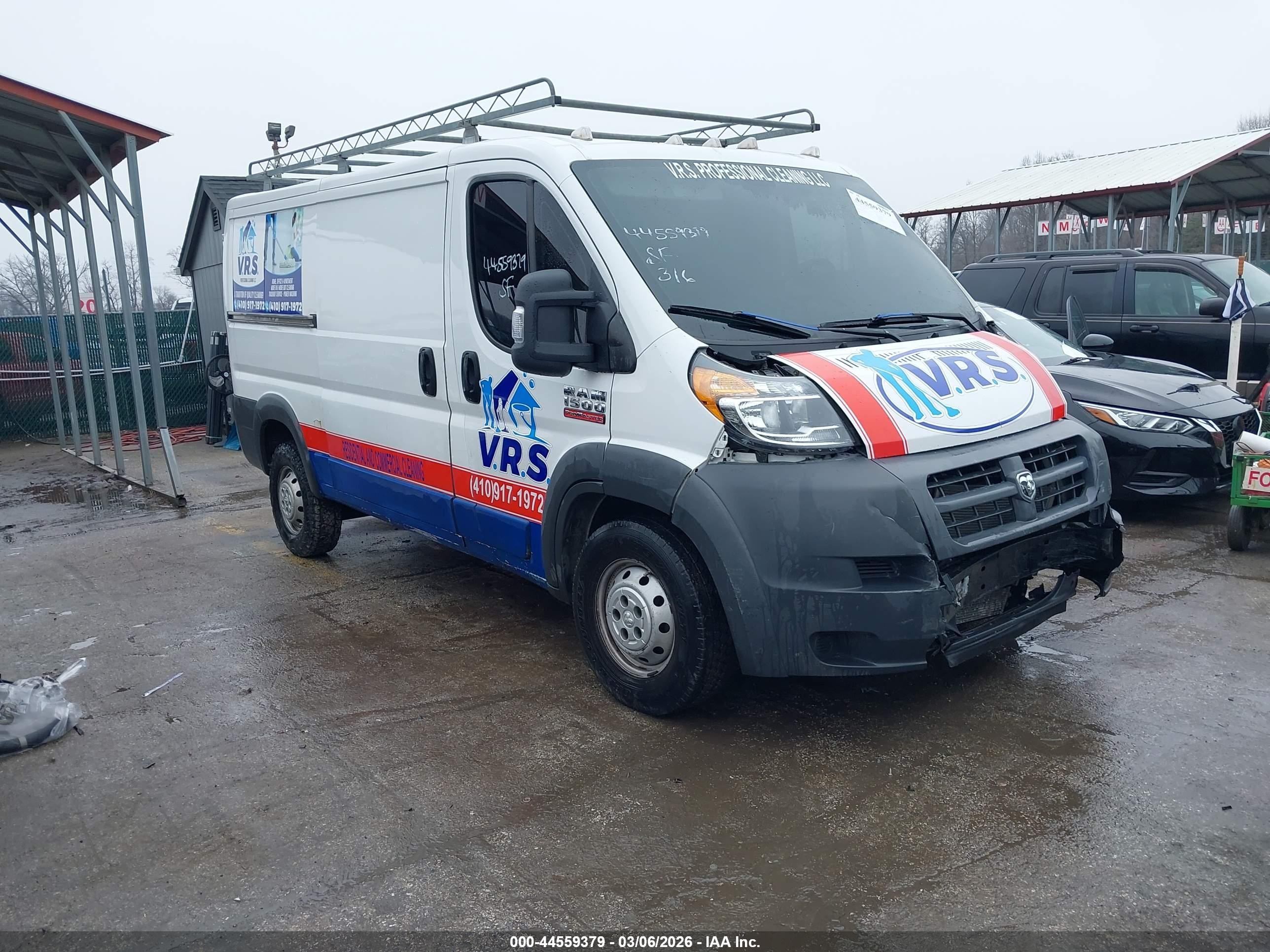2015 Ram ProMaster Cargo, VIN 3C6TRVAG2FE510062 — Front end