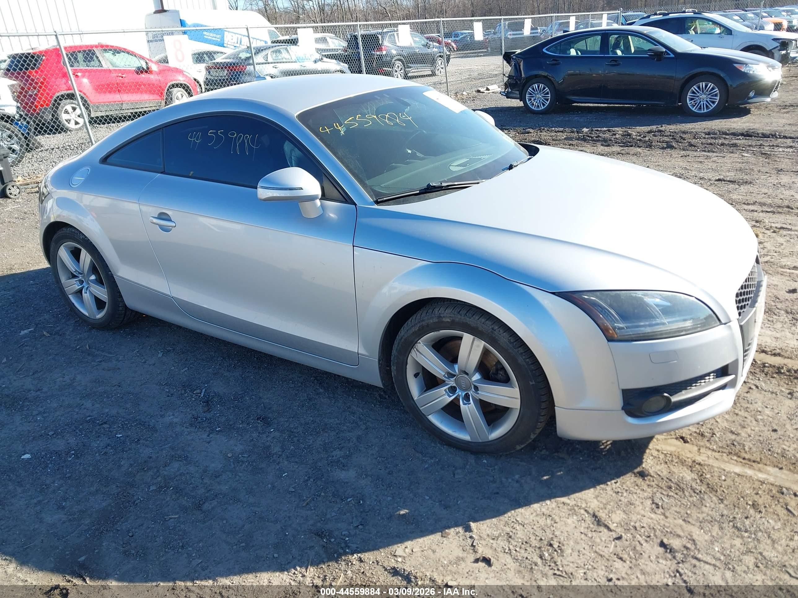 2009 Audi TT, VIN TRUKF38J591016732 — Front end
