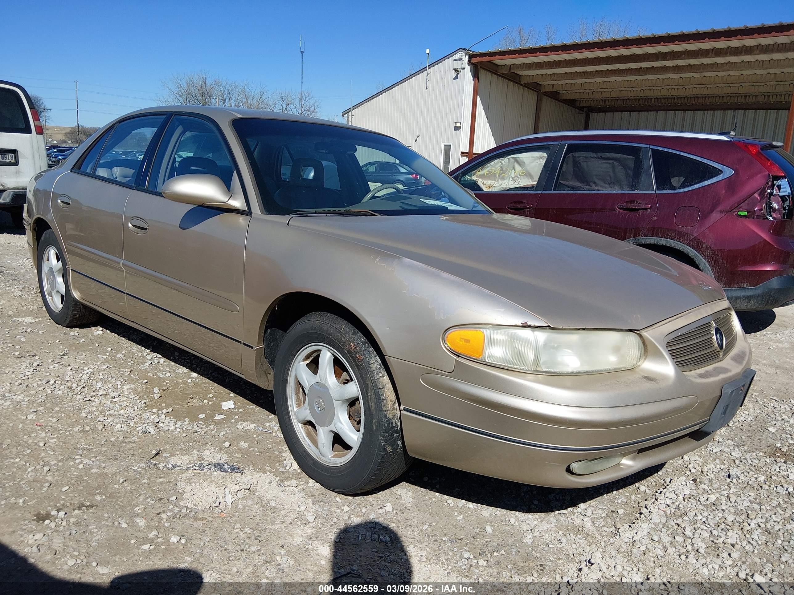 2004 Buick Regal LS, VIN 2G4WB52K841341930 — Фото с аукциона 1 of 5