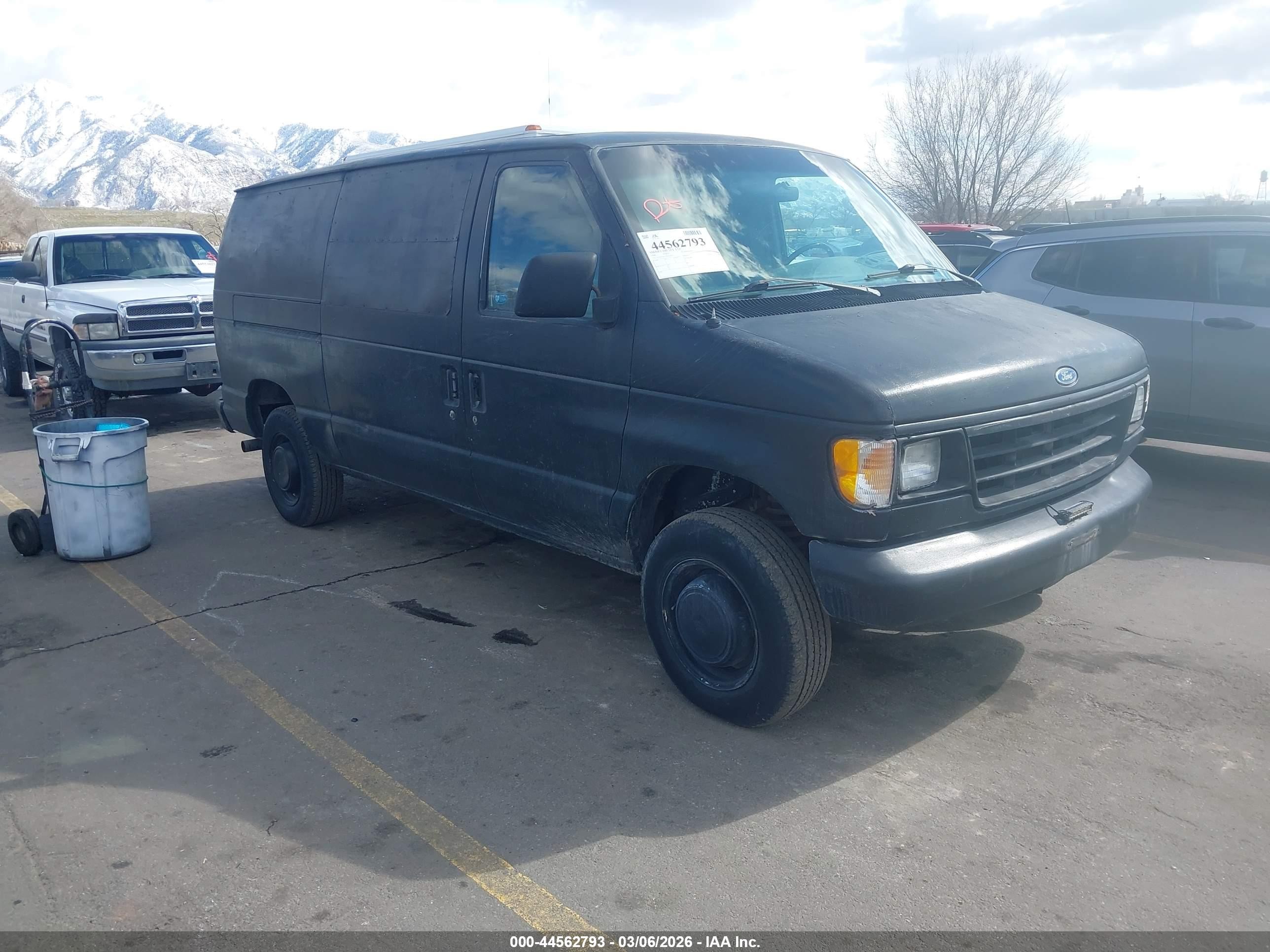 1996 Ford Econoline Cargo, VIN 1FTHE24H5THA62600 — All over