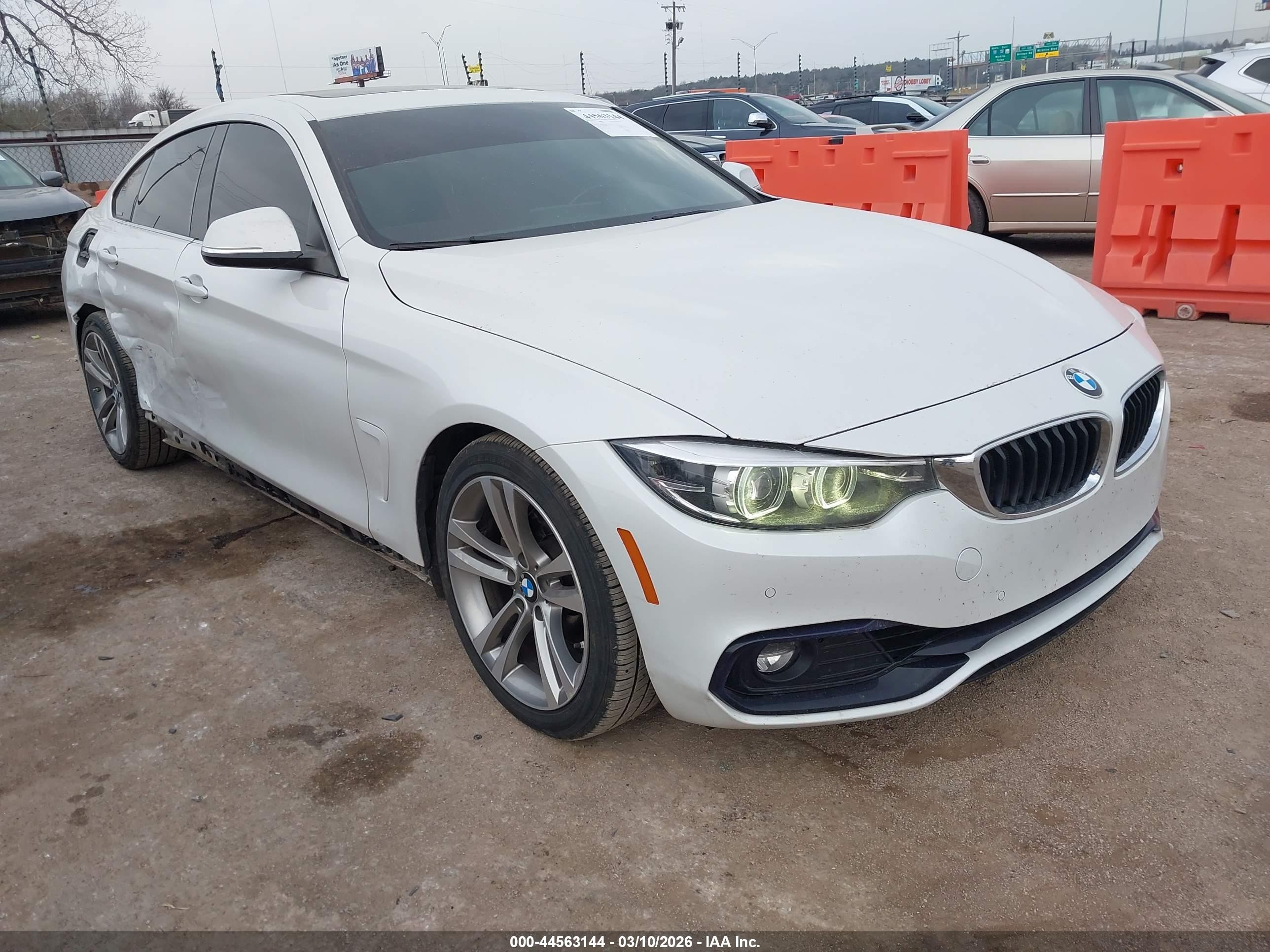 2018 BMW 4 Series 430i, VIN WBA4J1C53JBG79988 — Rear end