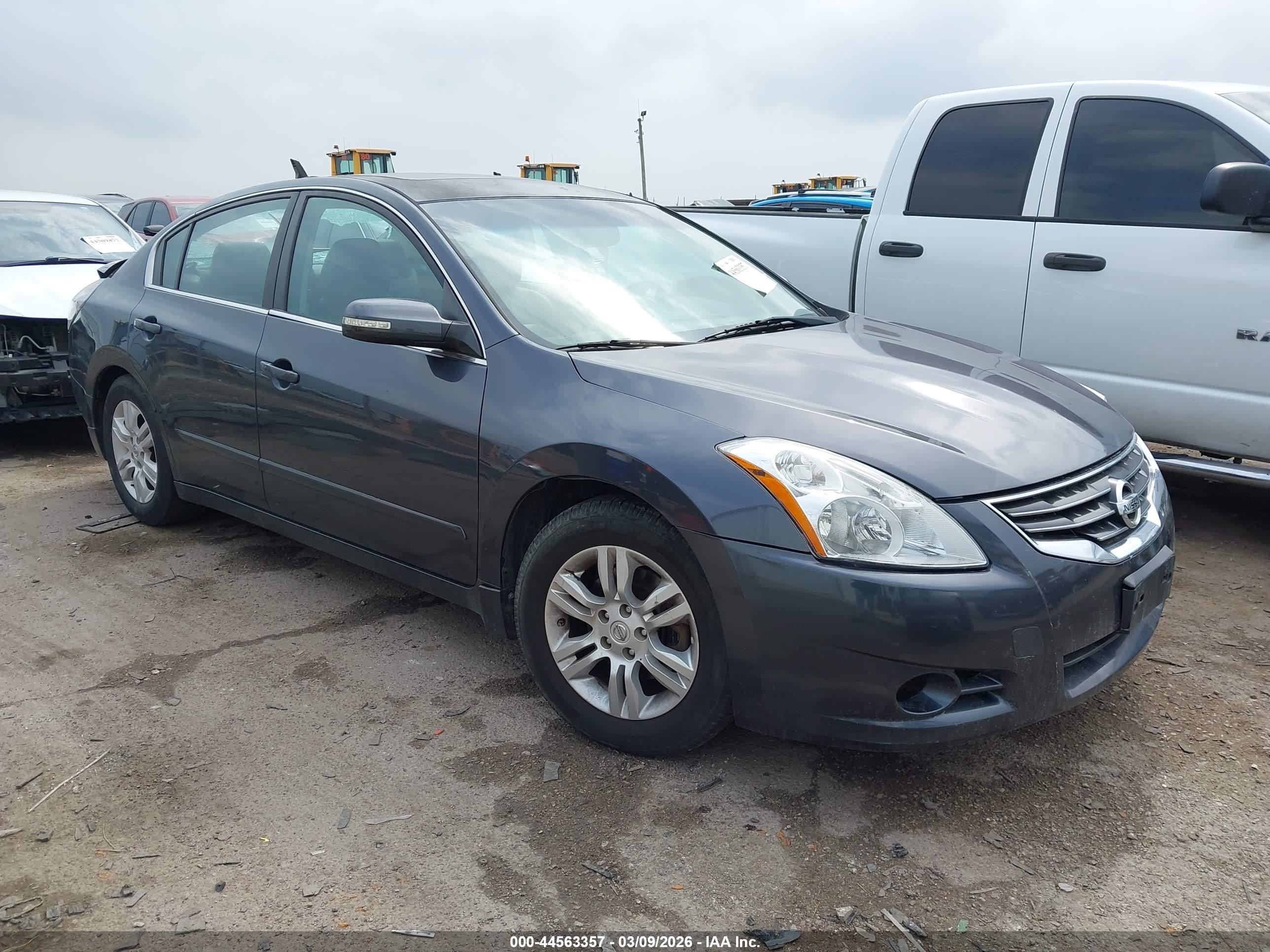 2012 Nissan Altima SL, VIN 1N4AL2AP4CN483766 — Rear end