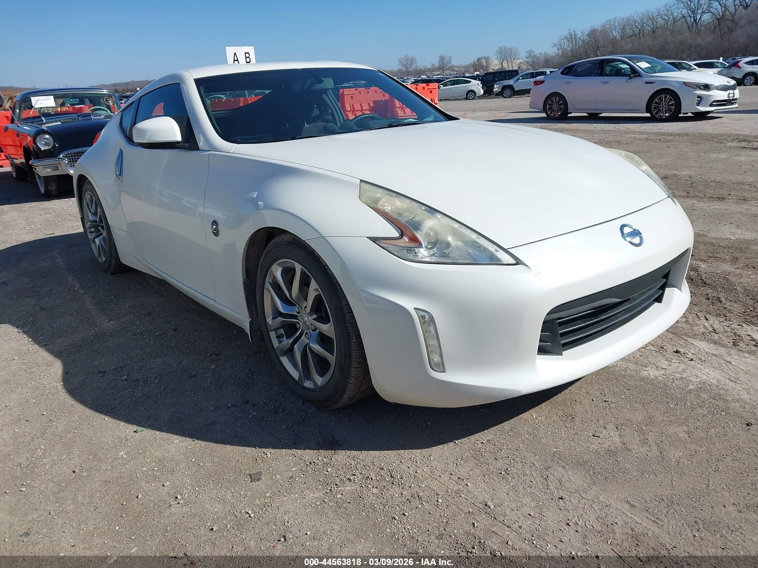 2013 Nissan 370Z Touring, VIN JN1AZ4EH9DM380330 — Side