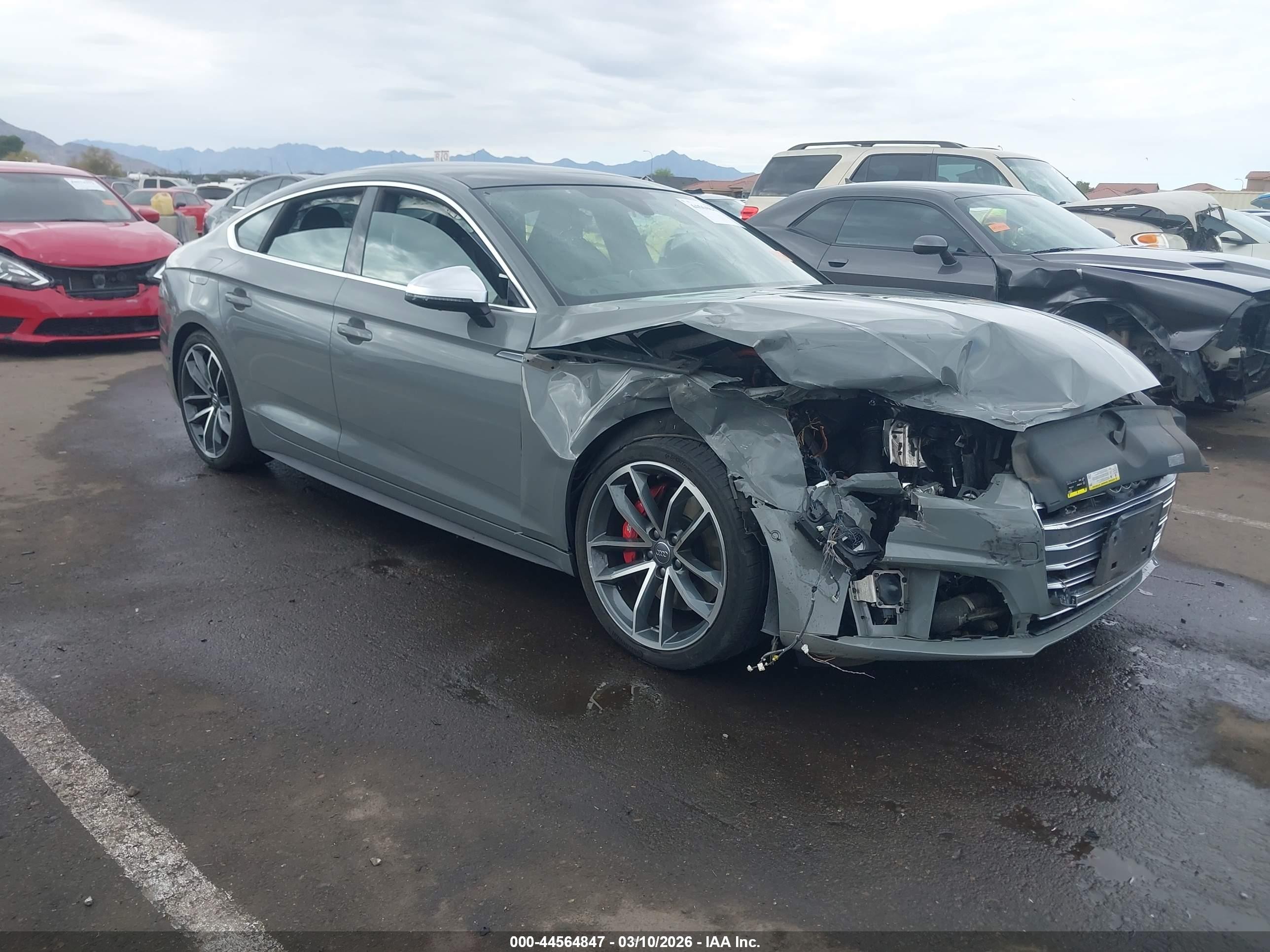 2019 Audi S5 Sportback Prestige, VIN WAUC4CF58KA001431 — Перед