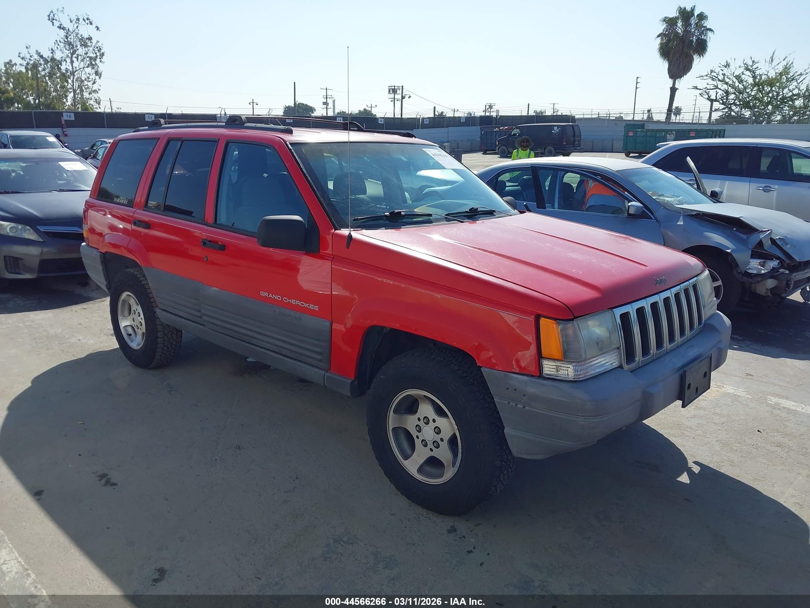 1996 Jeep Grand Cherokee Laredo, VIN 1J4FX58S5TC339665 — All over