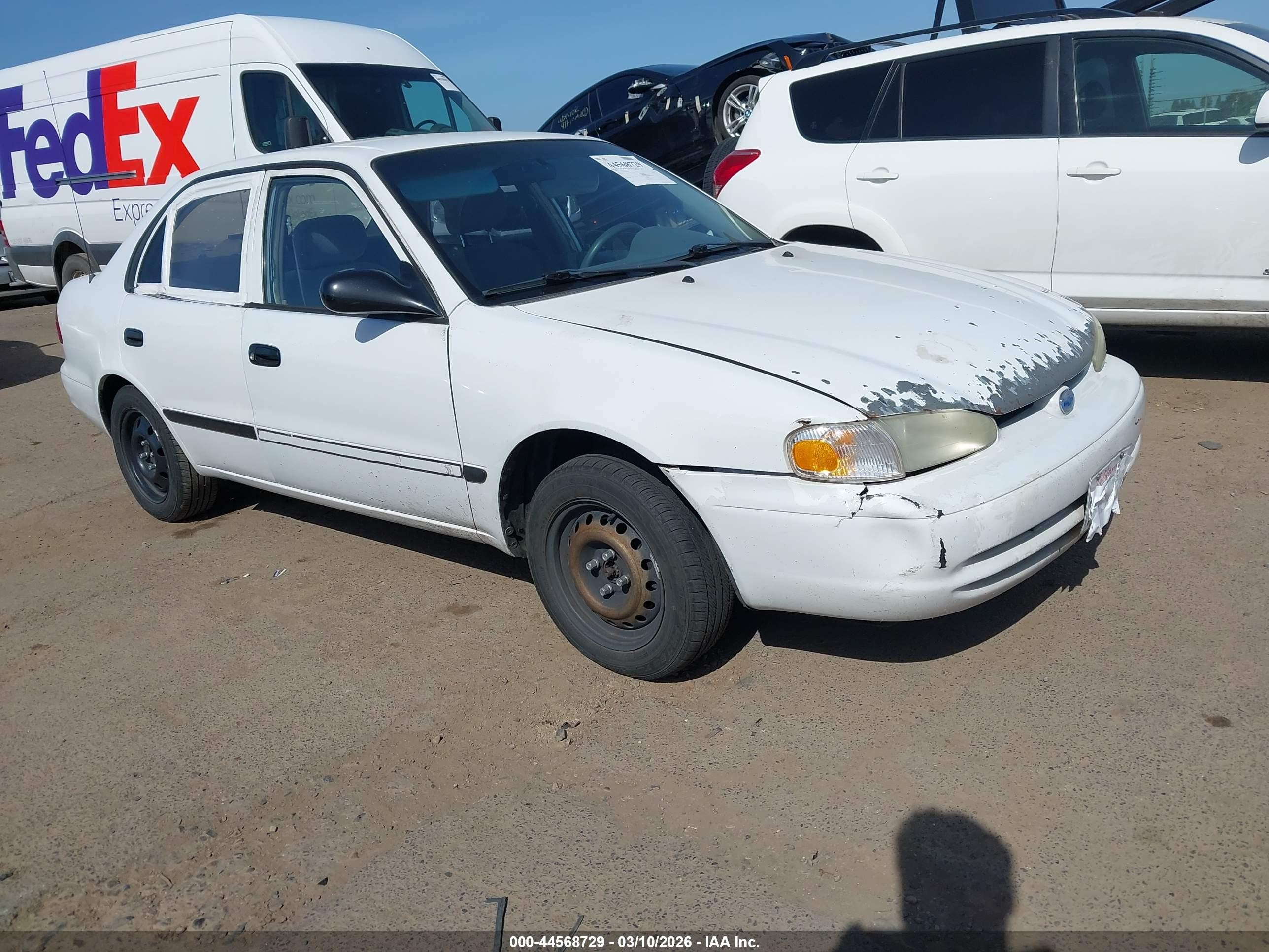 2002 Chevrolet Prizm Lsi, VIN 1Y1SK52842Z403444 — Front end