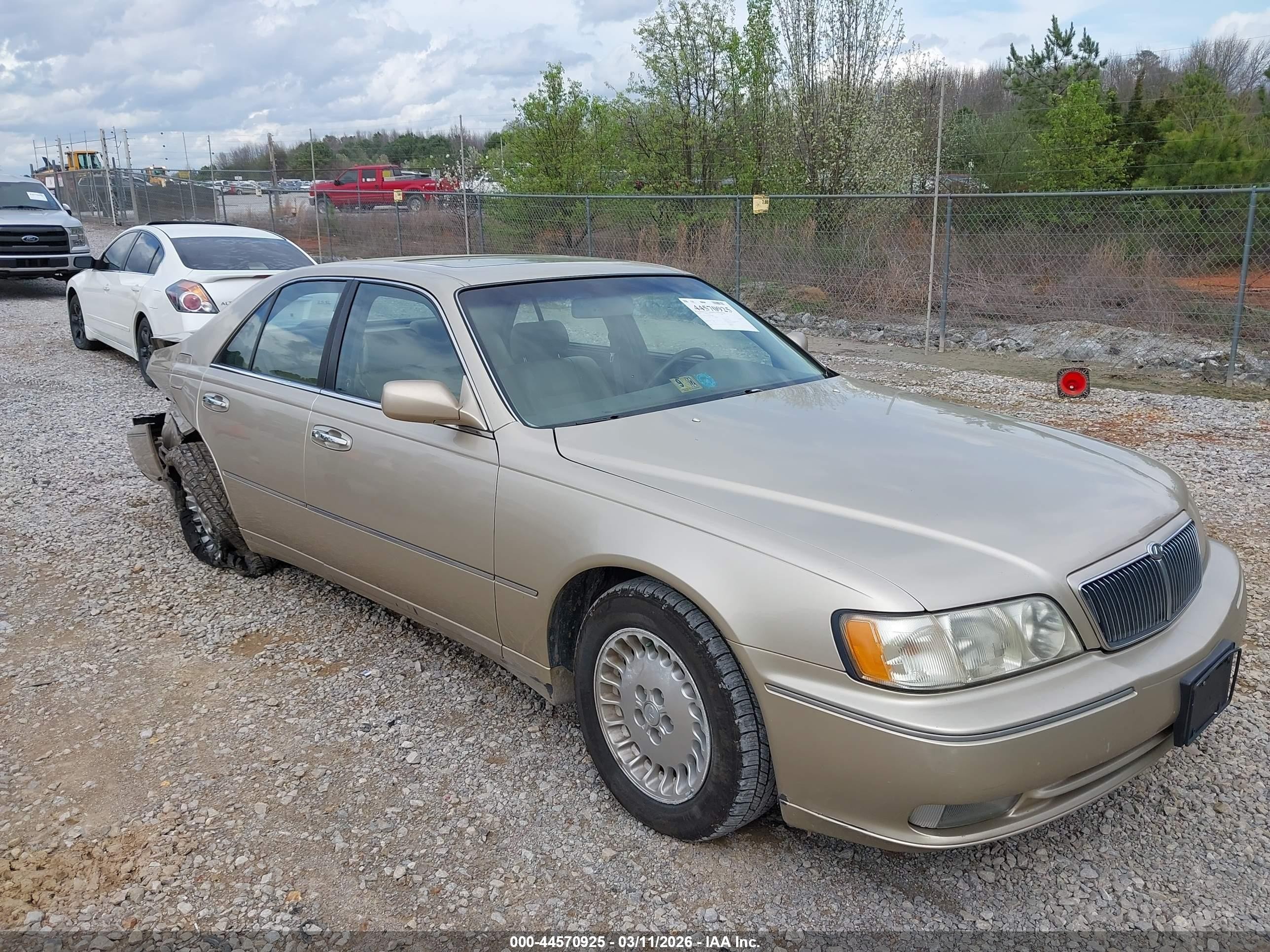 1999 Infiniti Q45, VIN JNKBY31A8XM606688 — Rear end