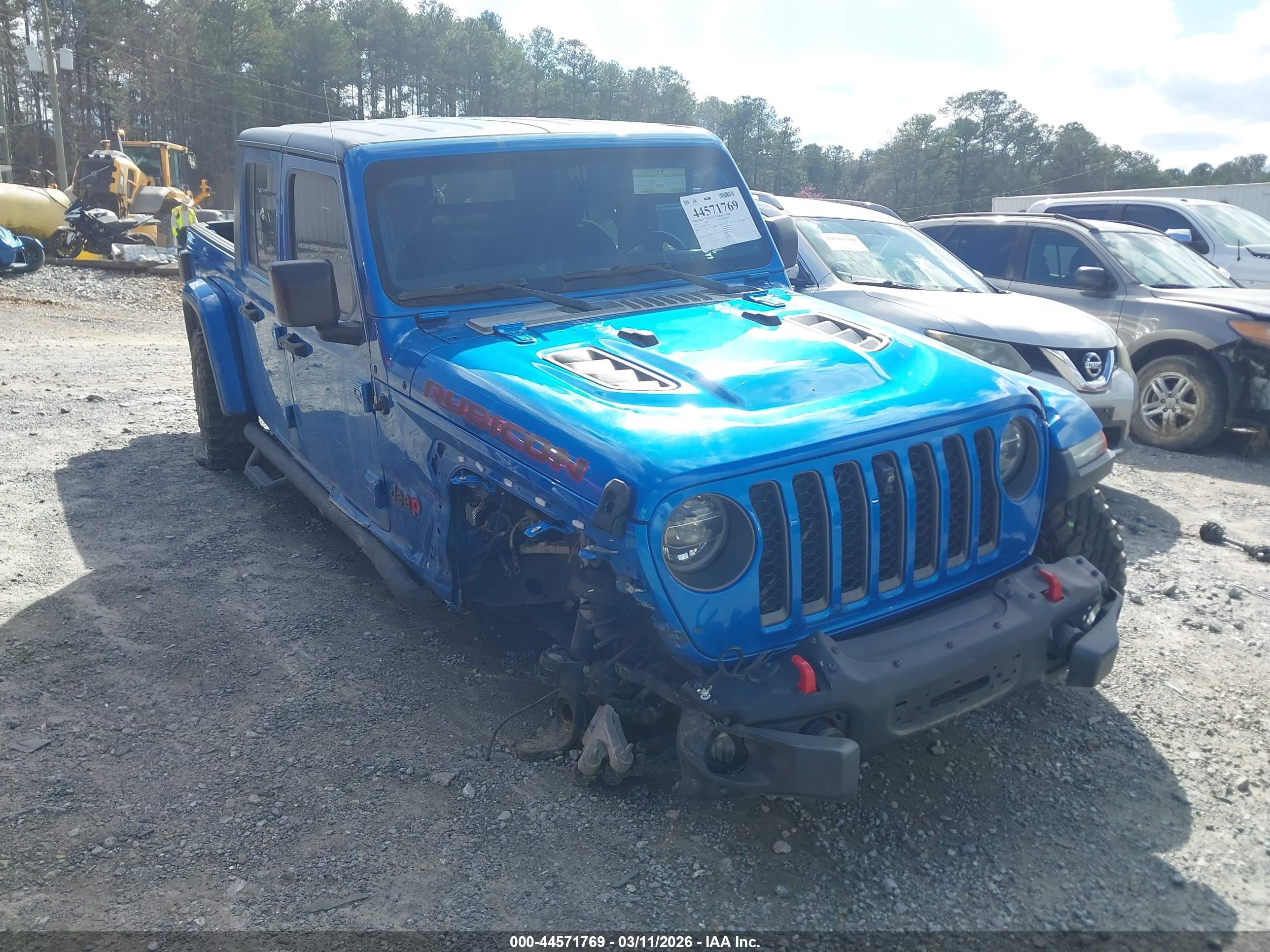 2020 Jeep Gladiator Rubicon, VIN 1C6JJTBG5LL178722 — Front end