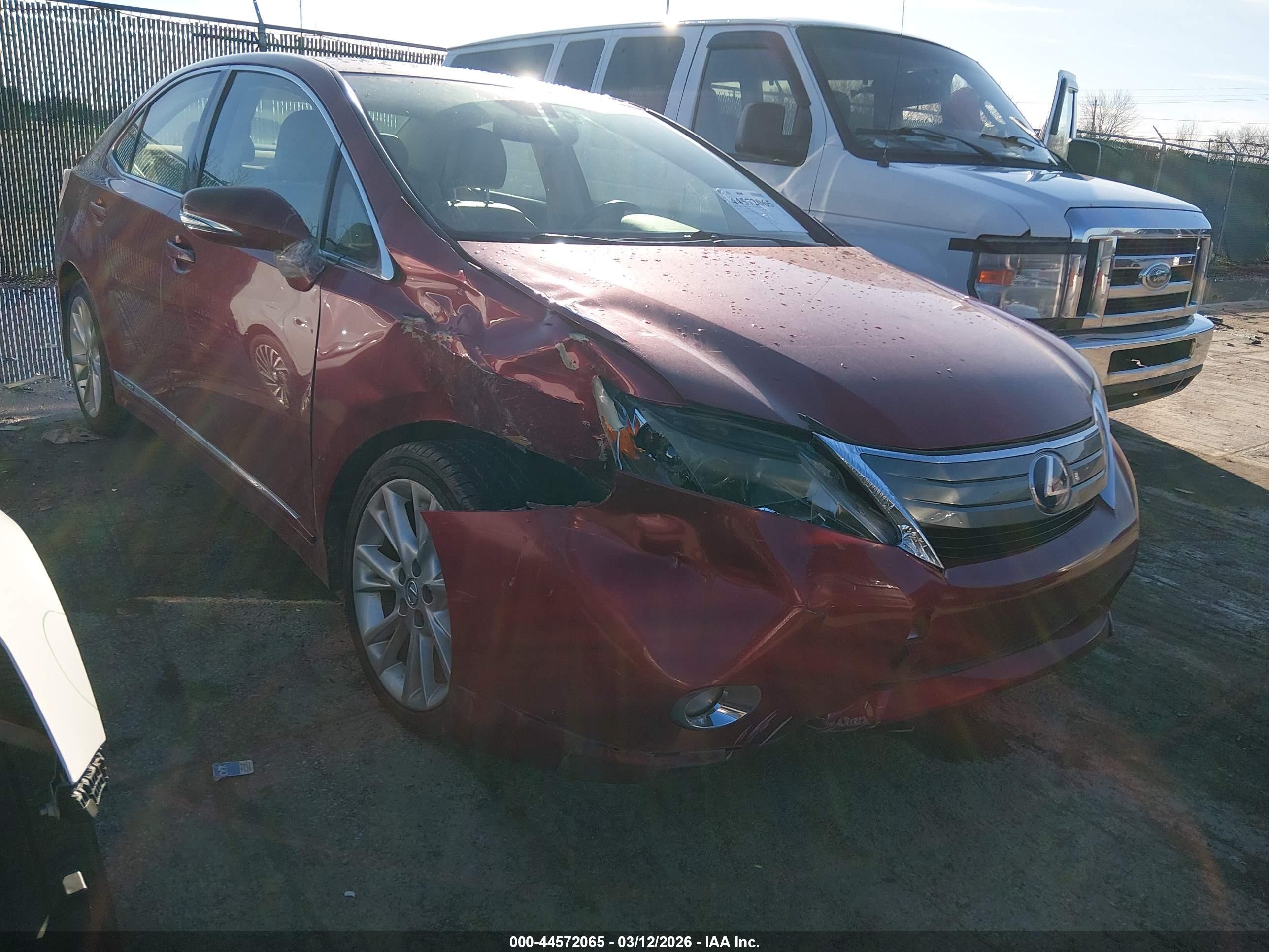 2010 Lexus HS 250h Premium, VIN JTHBB1BA0A2006318 — Auction photo