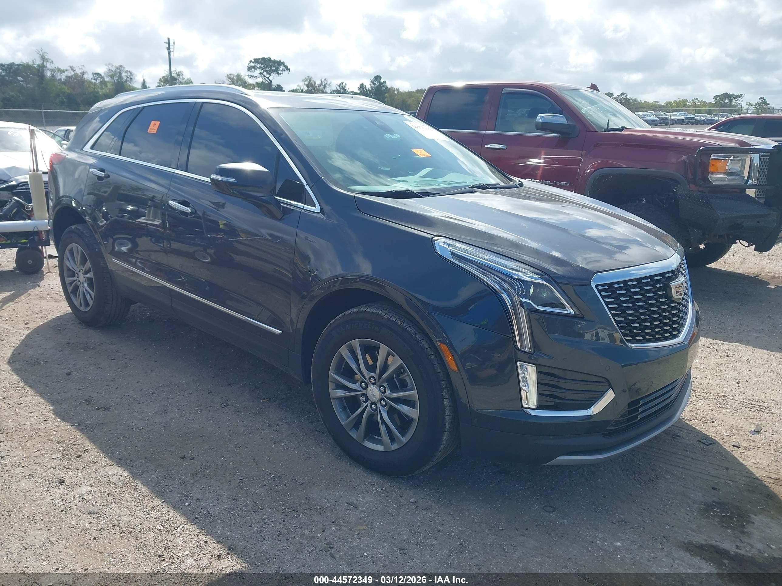 2022 Cadillac XT5 FWD Premium Luxury, VIN 1GYKNCR46NZ177456 — Biohazard / chemical