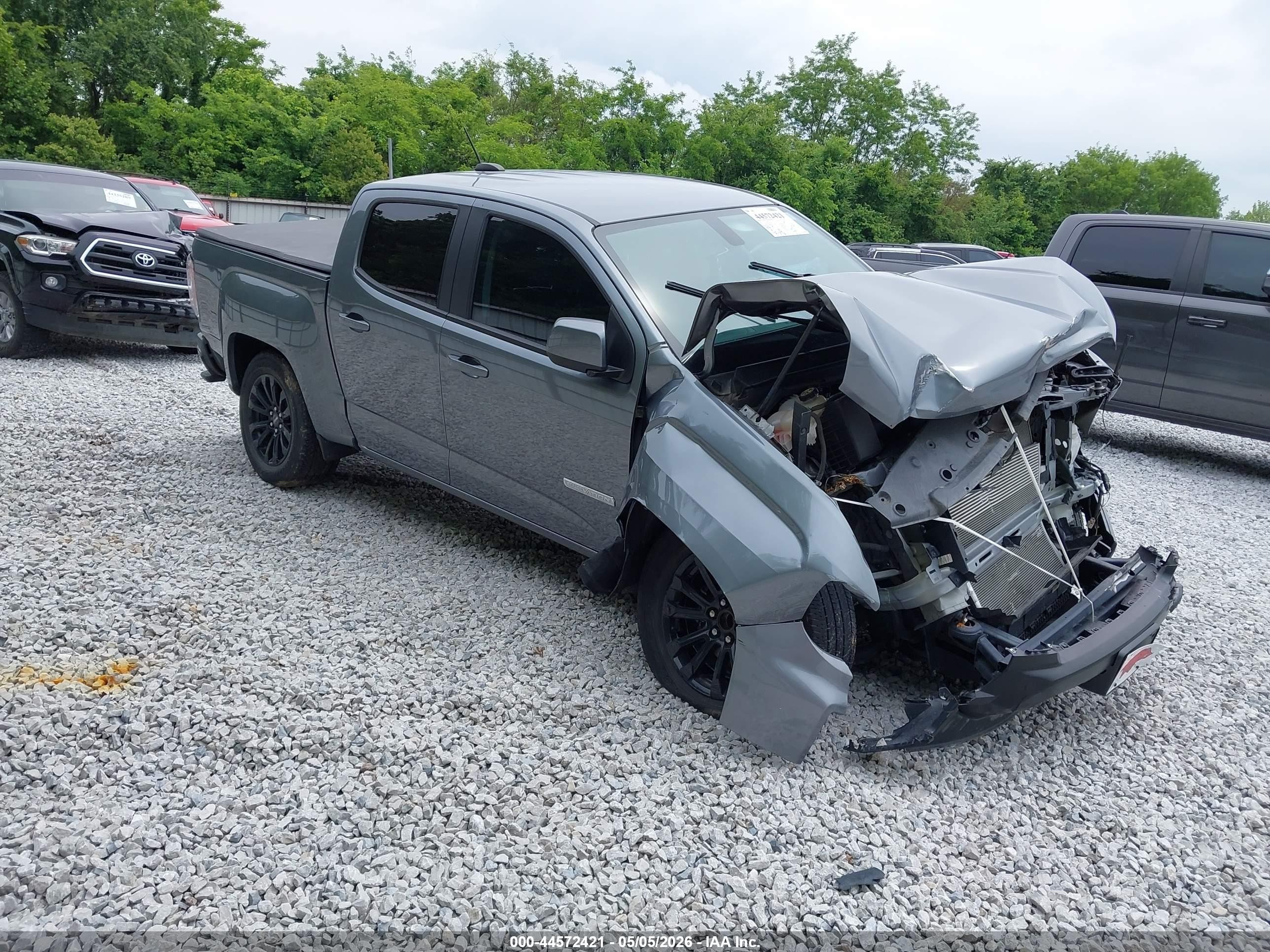 2022 GMC Canyon 2WD Elevation, VIN 1GTG5CEN6N1269353 — Front end